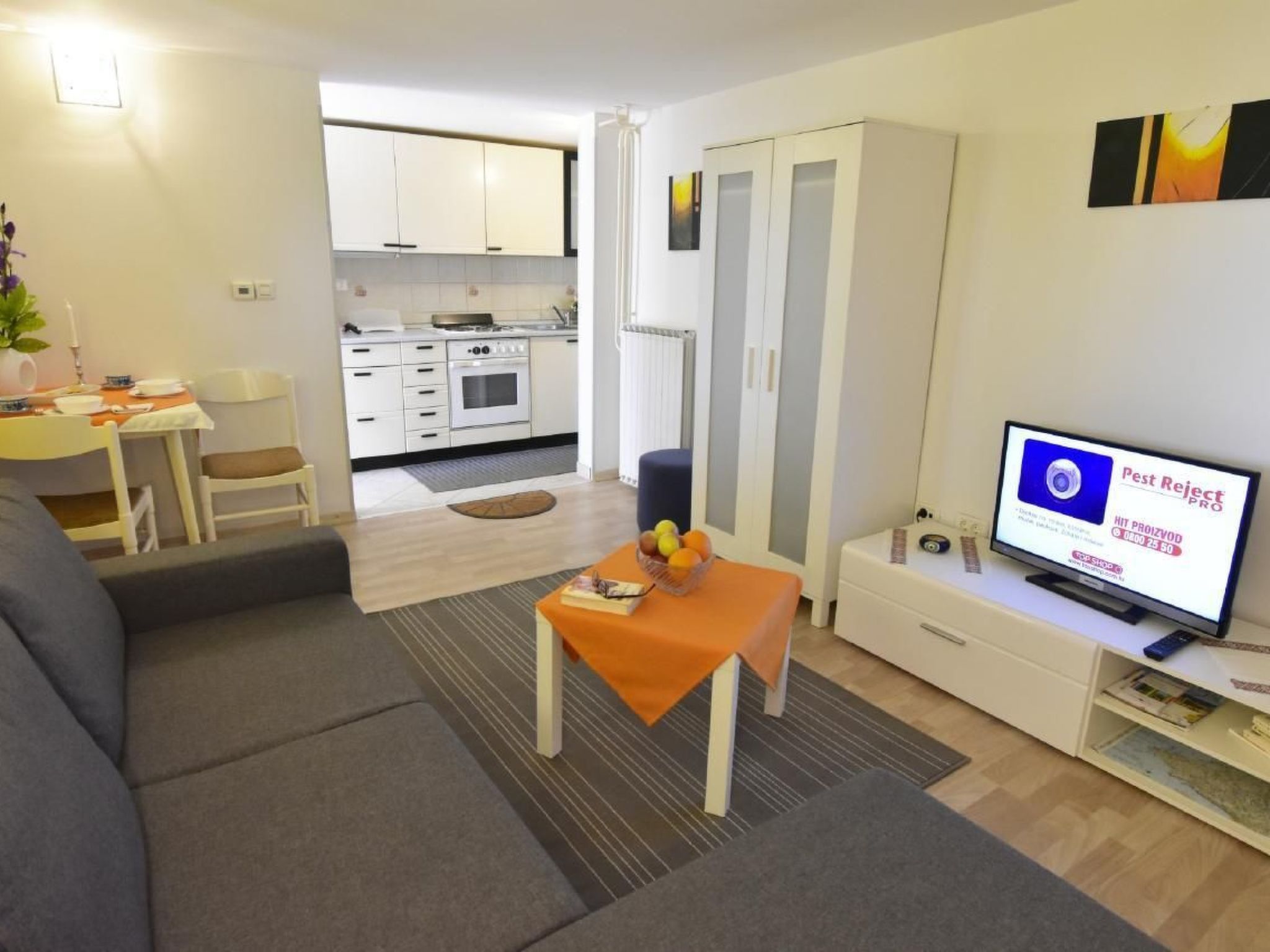 Mit Blick auf das Wasser