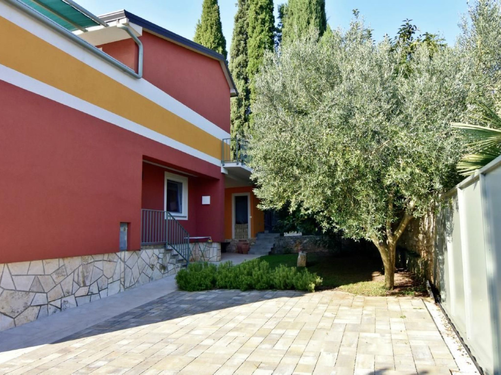 Rosemary Savudrija-Image-tags.info