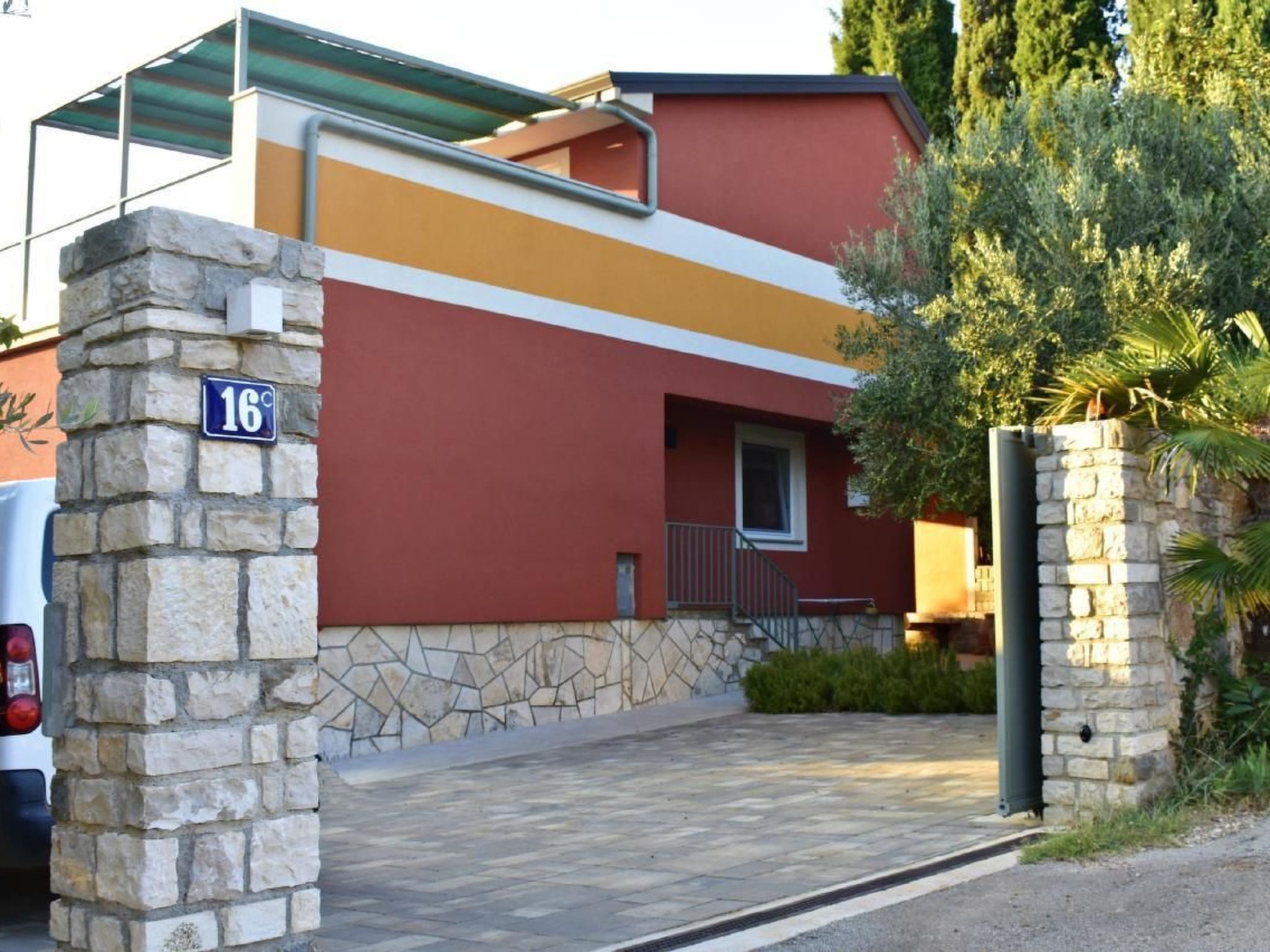 Rosemary Savudrija-Image-tags.info