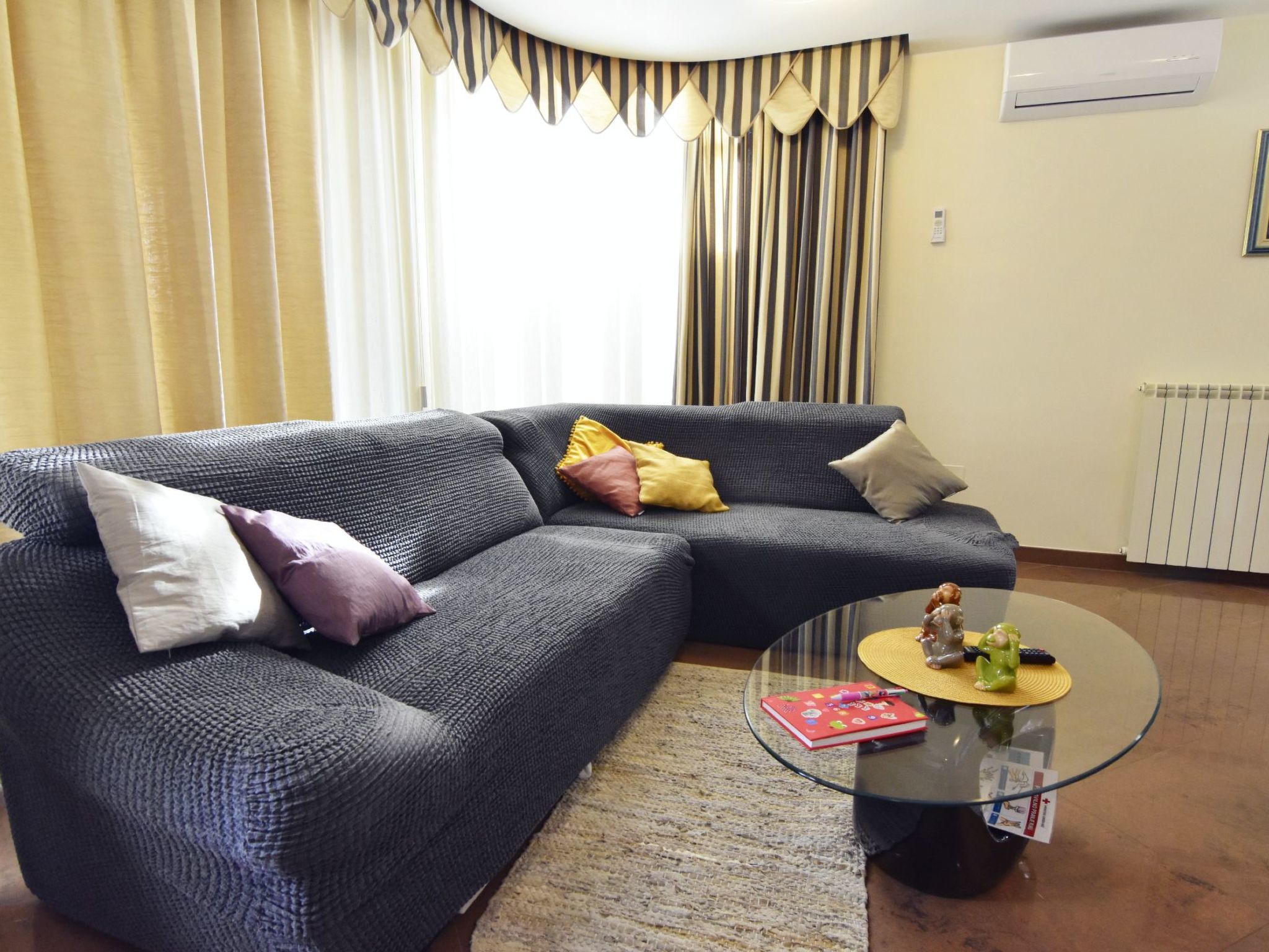 Enea 1-Image-tags.info