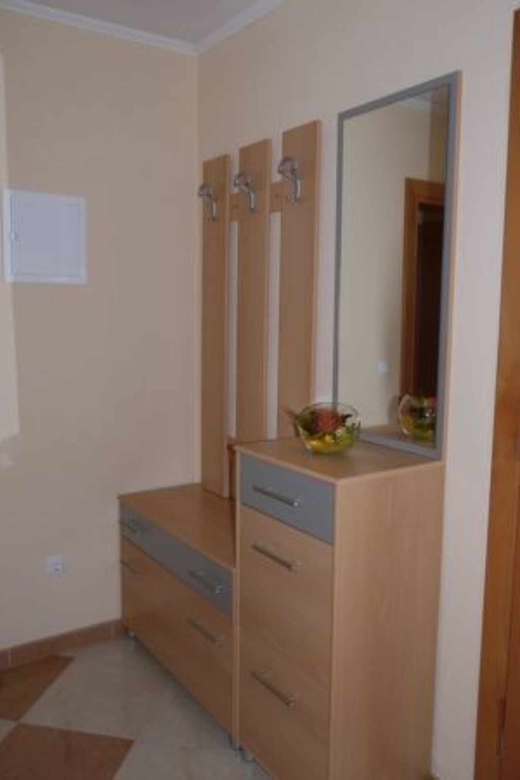 Villa del Golfo, Apartement mit Garten und Pool-Binnen