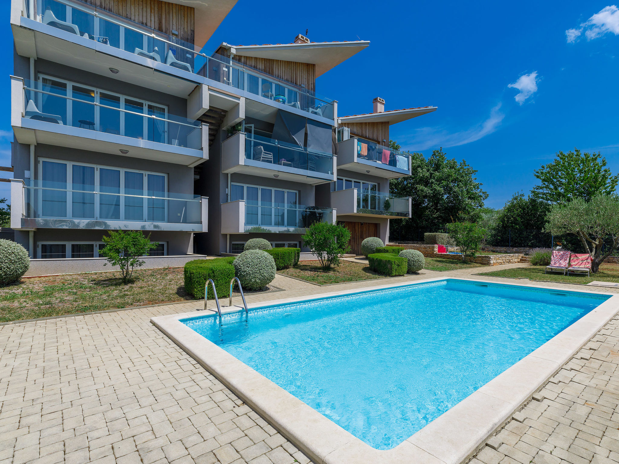 Vakantiehuis met zwembad in Umag/Zambratija (Kroatië) voor 4 personen