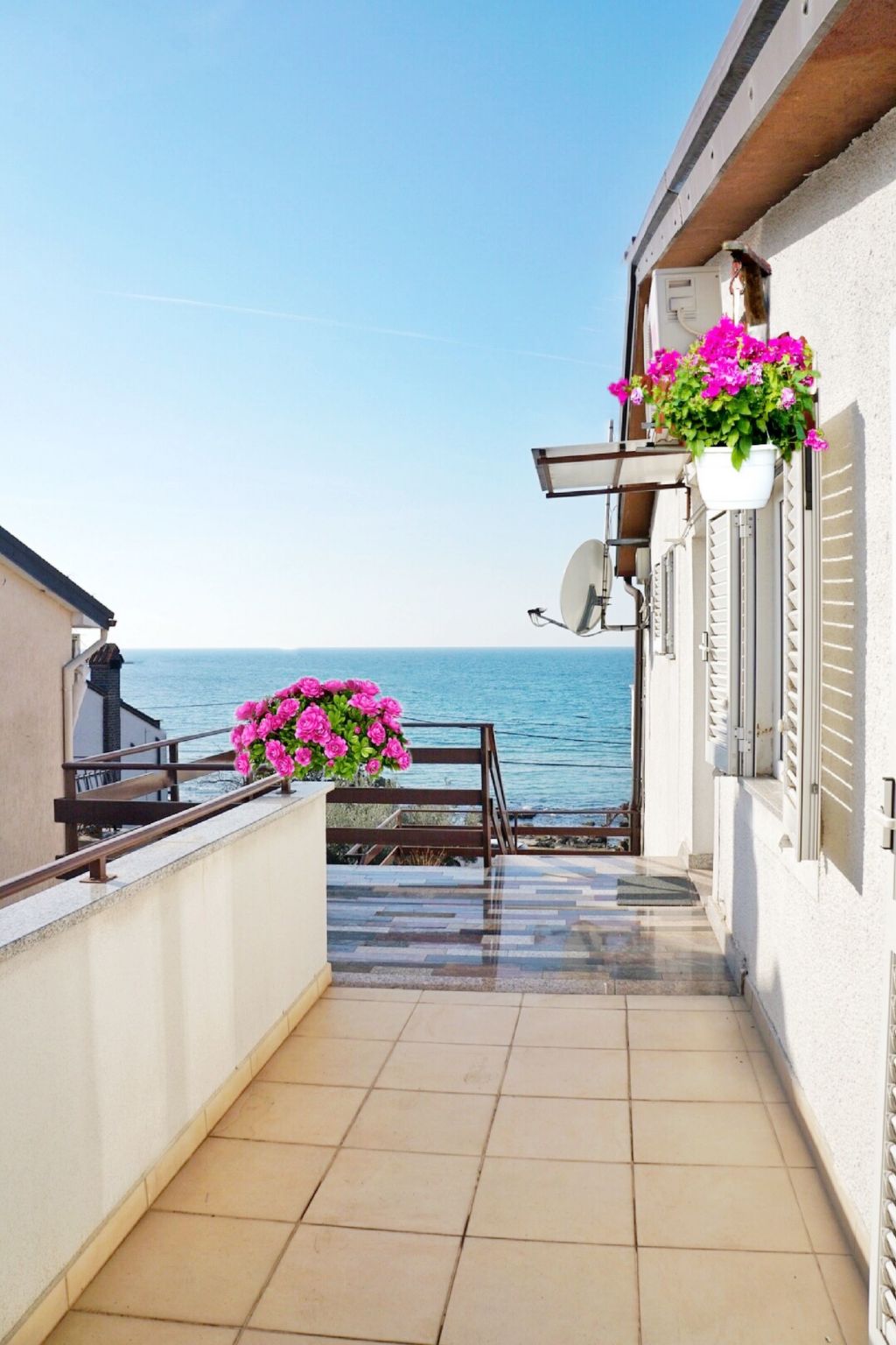 Apartment mit zwei Schlafzimmern und Meerblick in Zambratija