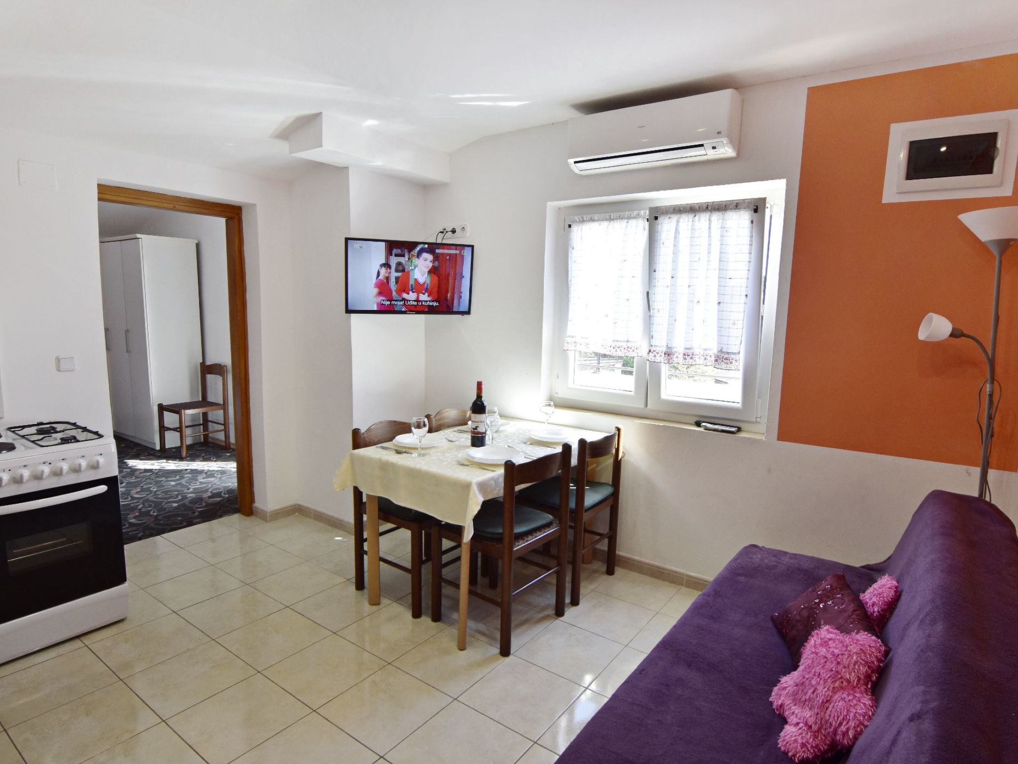 Apartment mit zwei Schlafzimmern und Meerblick in Zambratija - Inside