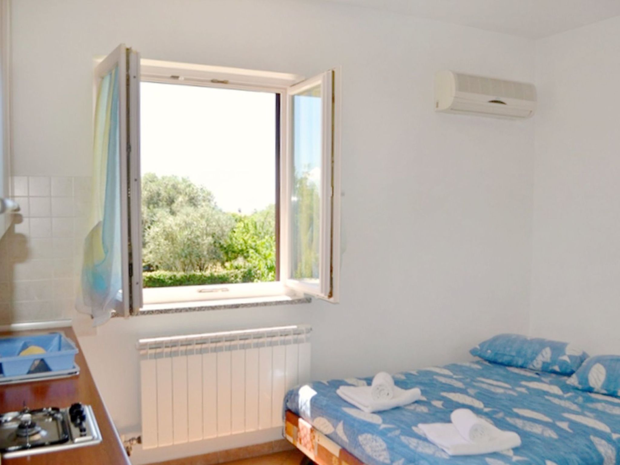 ANITA 2-Image-tags.info