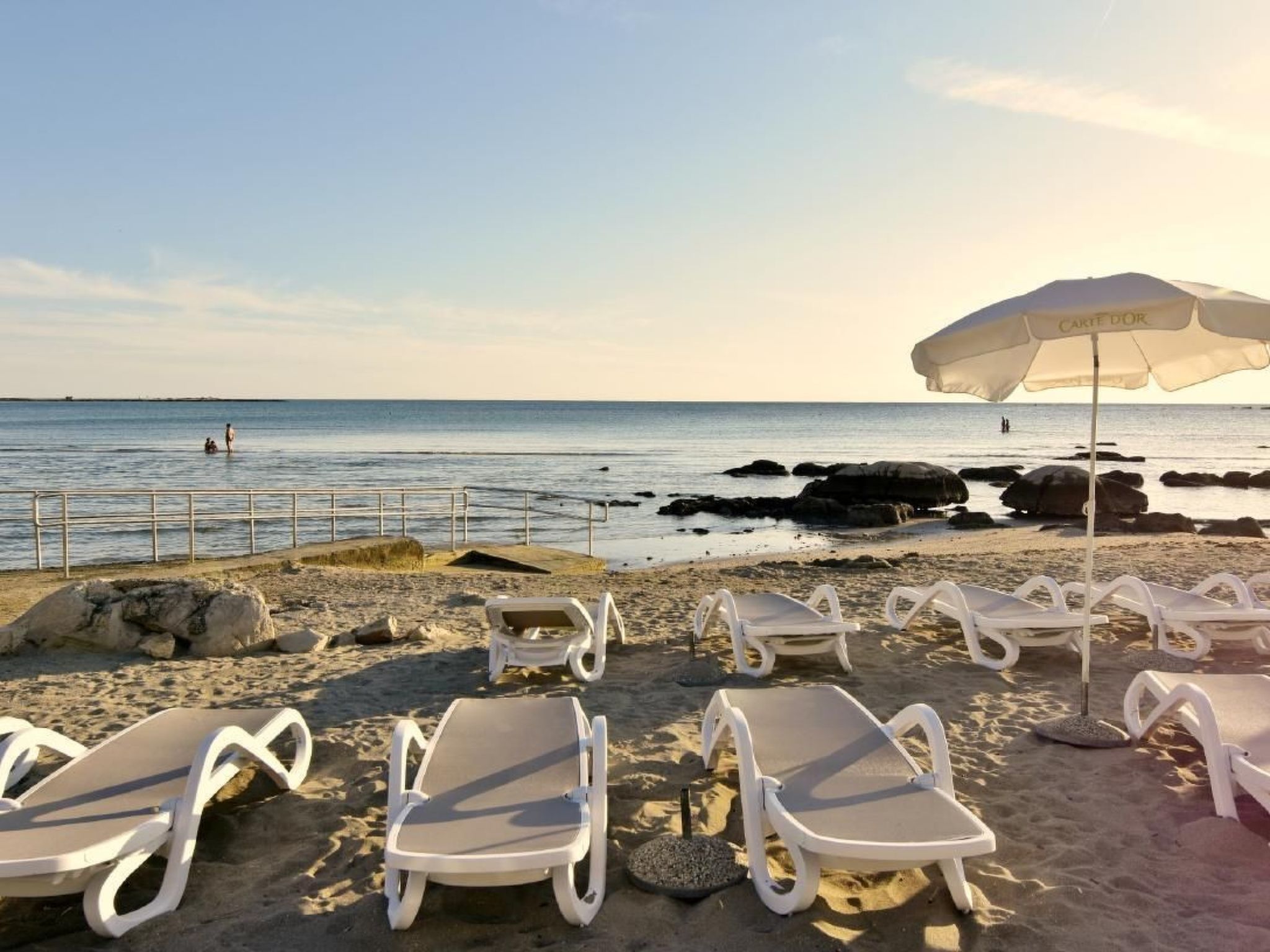 LUCIANA 1-Image-tags.info