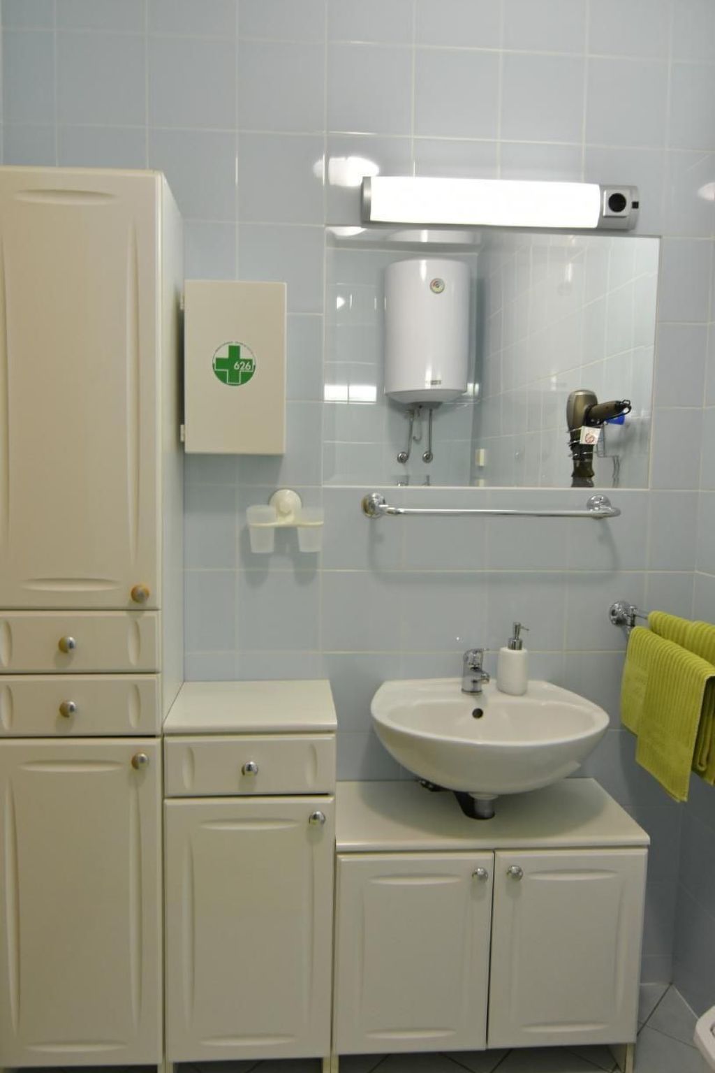 Wohnung in Zambratija mit Gemeinsamem Grill