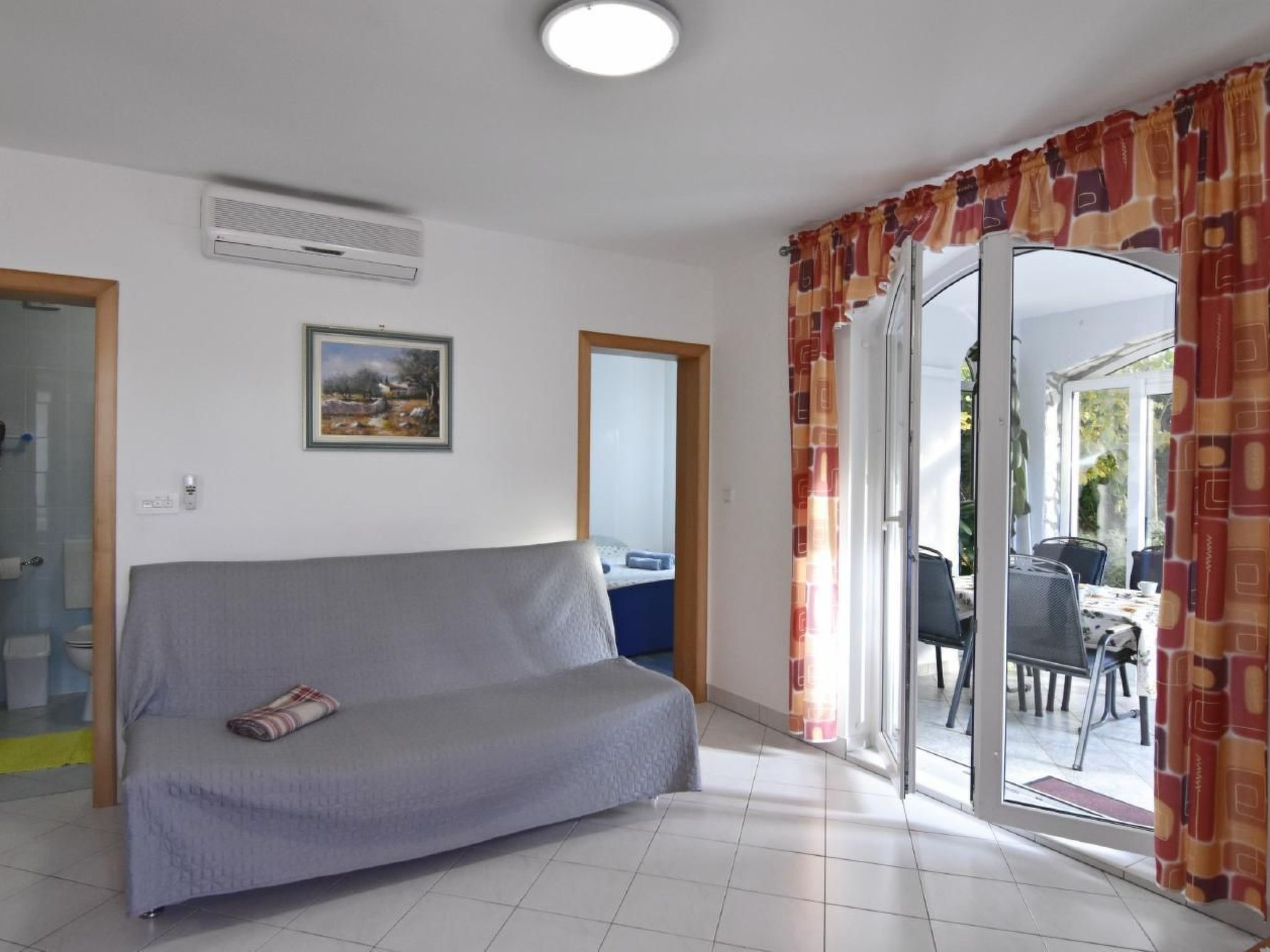 Wohnung in Zambratija mit Gemeinsamem Grill-Image-tags.info