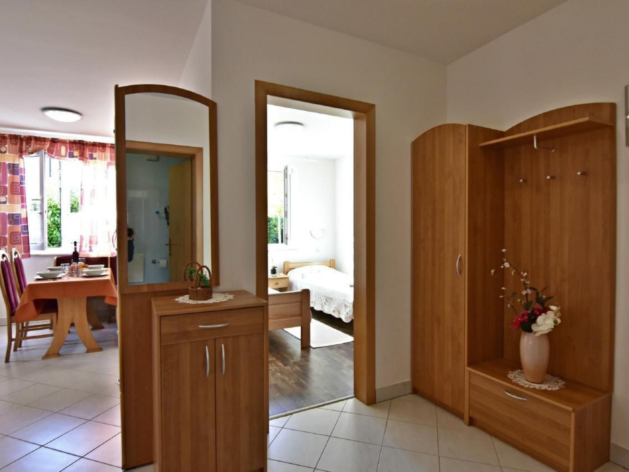 Wohnung in Zambratija mit Gemeinsamem Grill-Image-tags.info