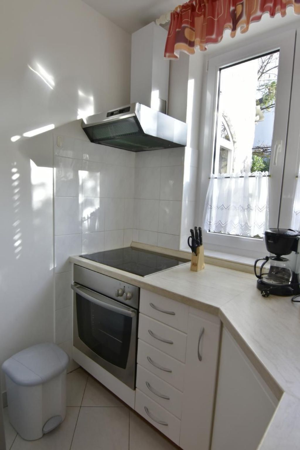 Wohnung in Zambratija mit Gemeinsamem Grill-Image-tags.info