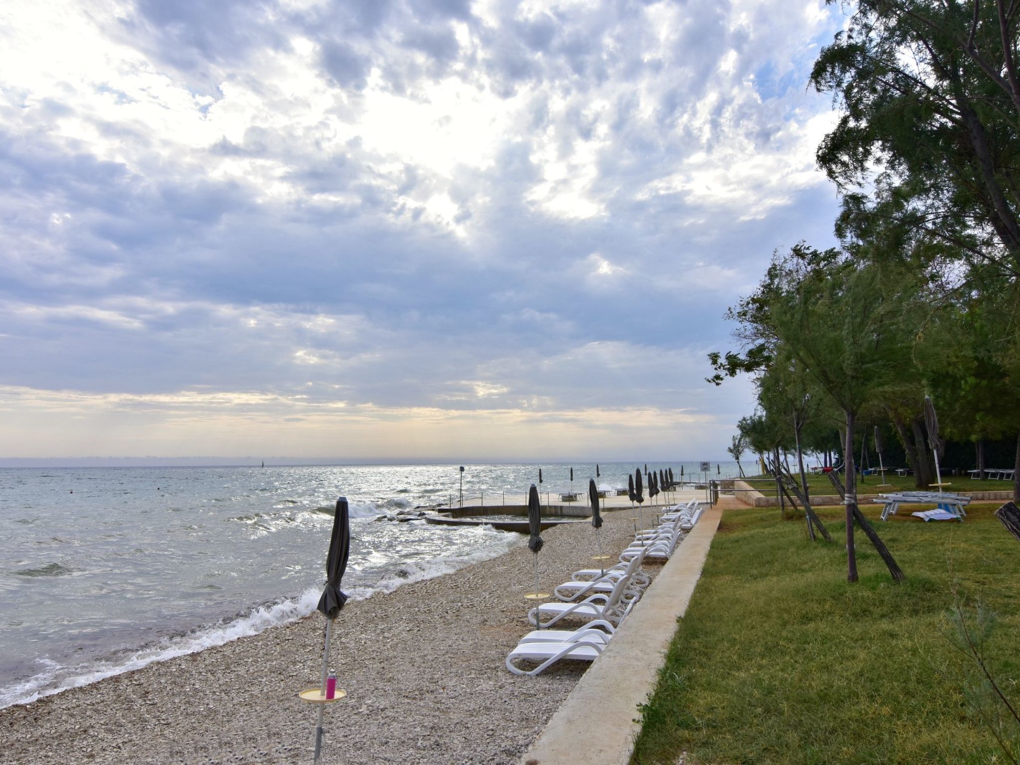 ANJA Zambrazija-Dehors