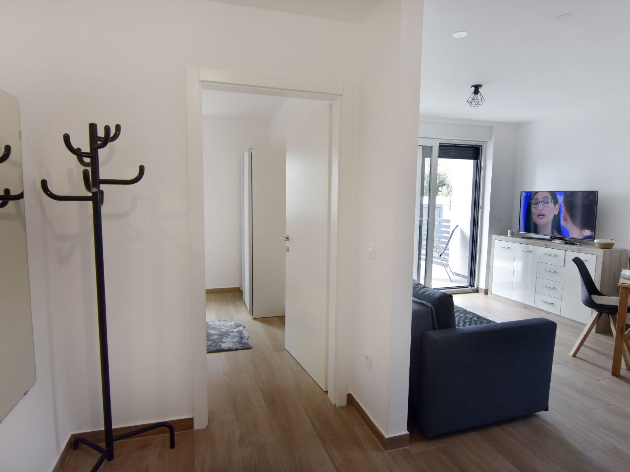 ANJA Zambrazija-Dedans