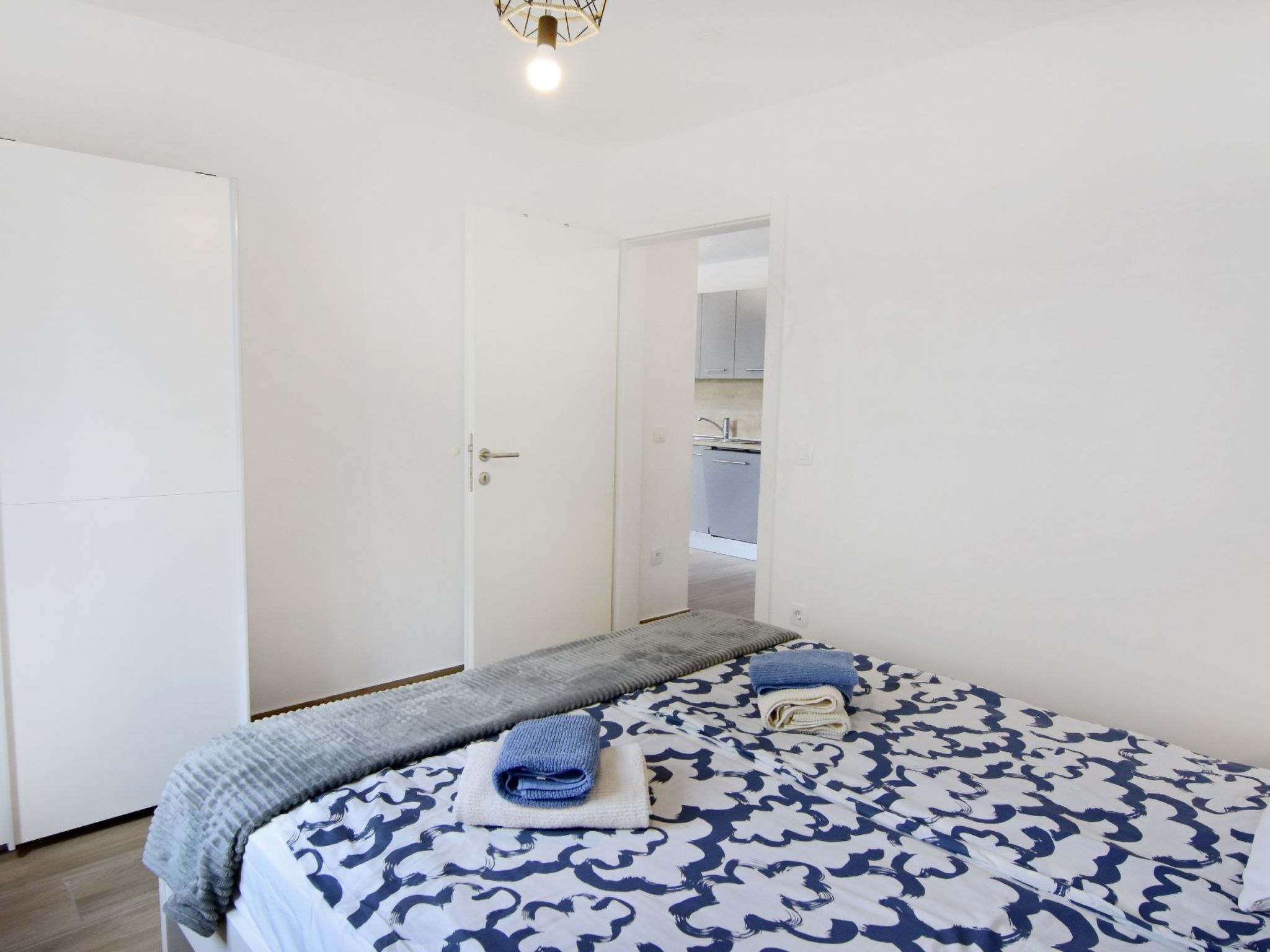 ANJA Zambrazija-Dedans