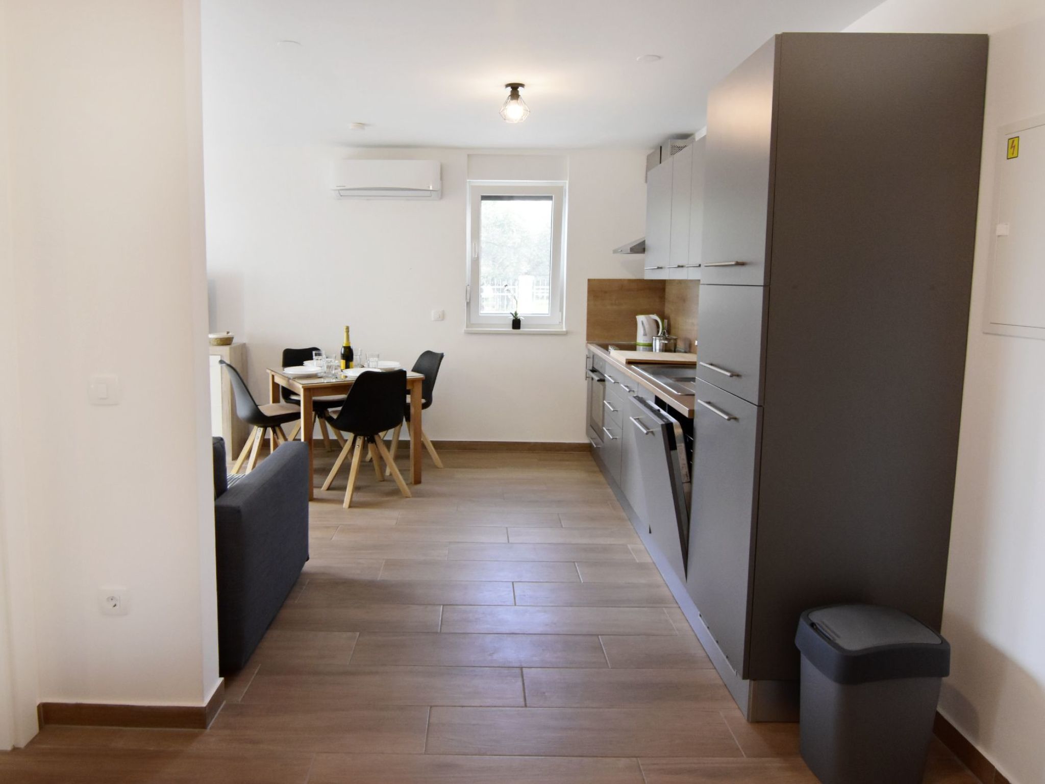 ANJA Zambrazija-Image-tags.info