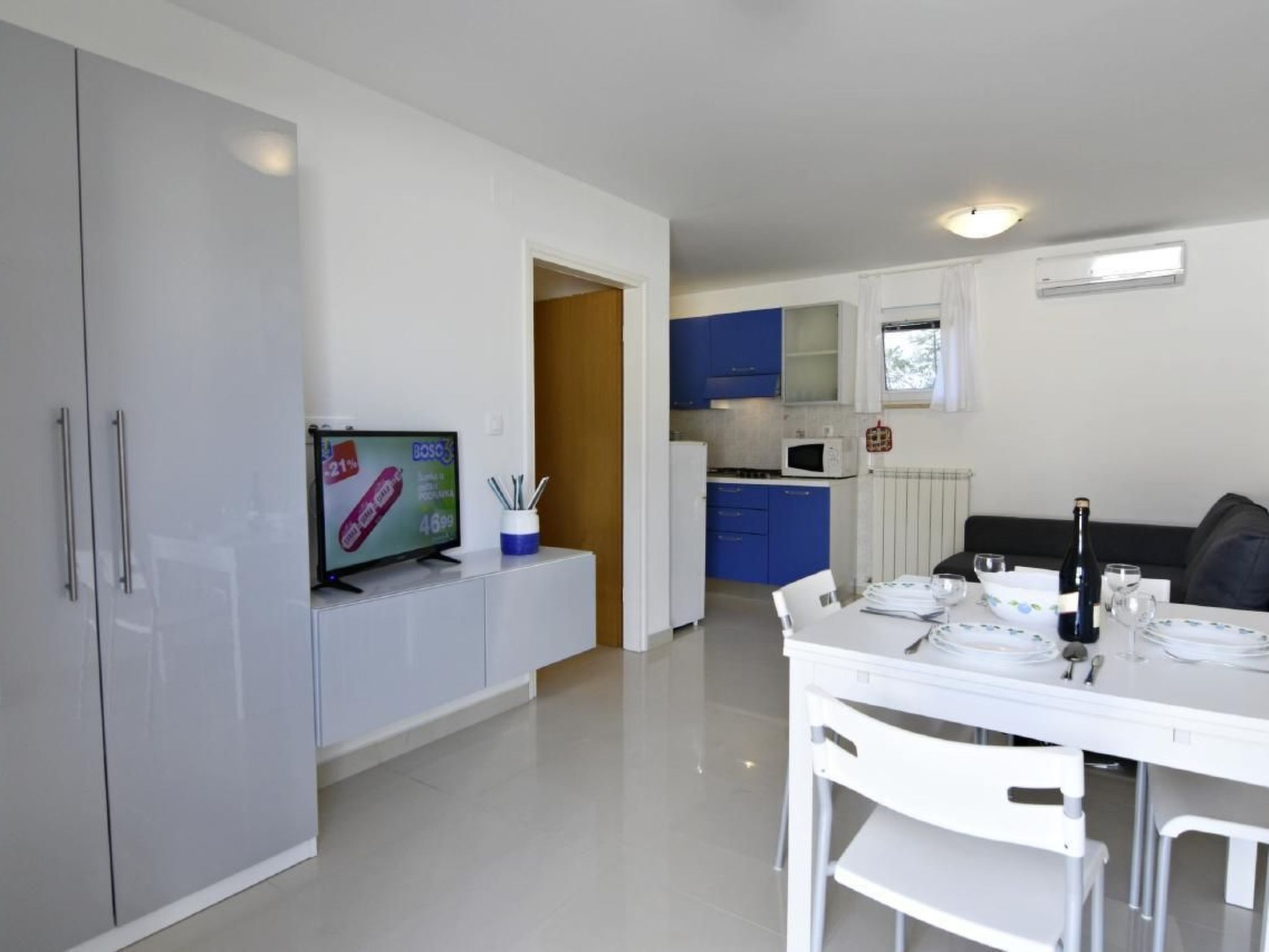 In Zambratija mit Terrasse