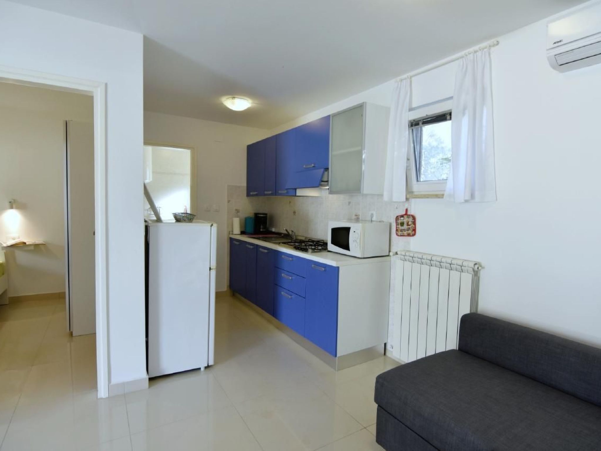 In Zambratija mit Terrasse-Image-tags.info