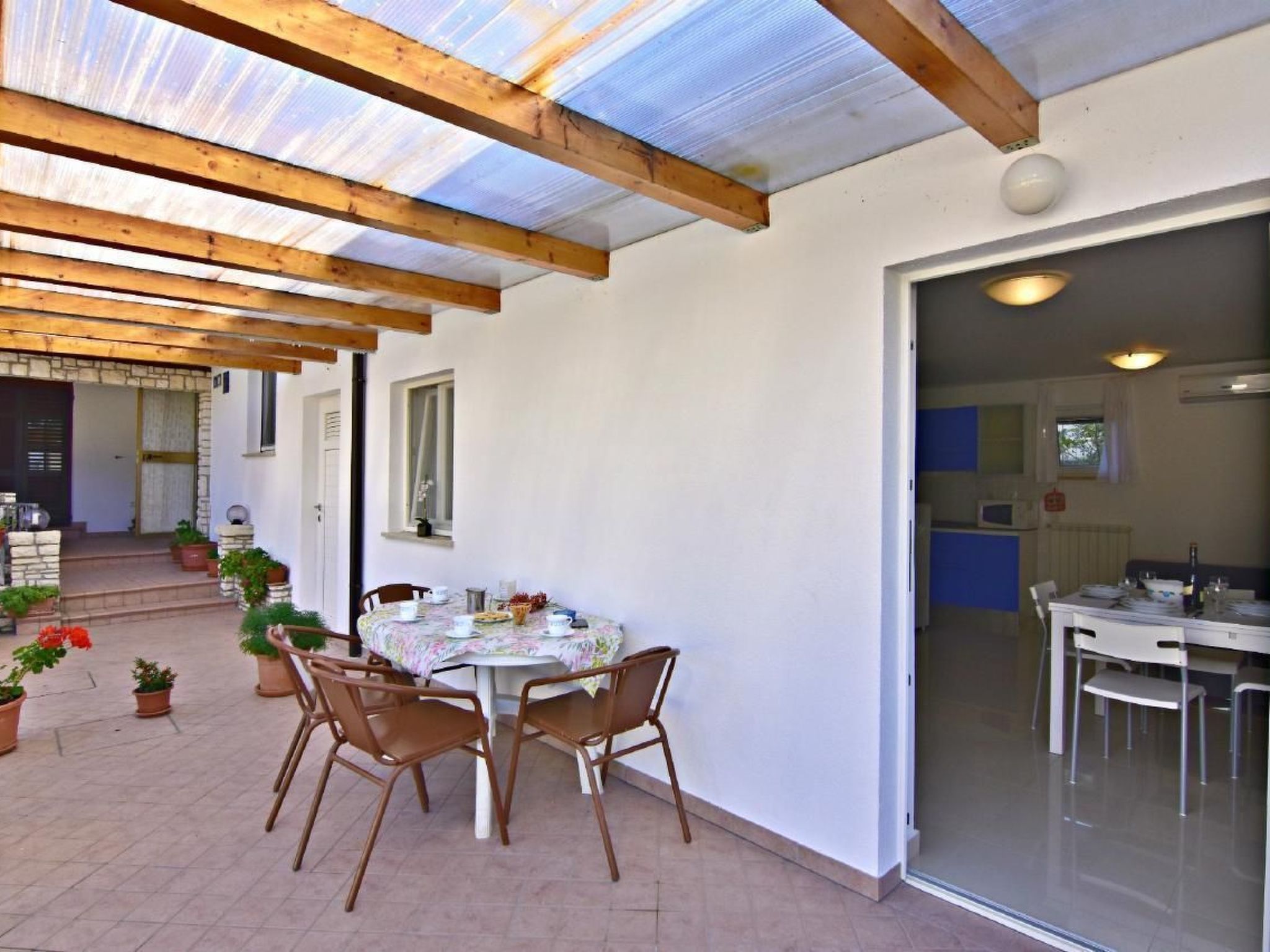 In Zambratija mit Terrasse-Image-tags.info