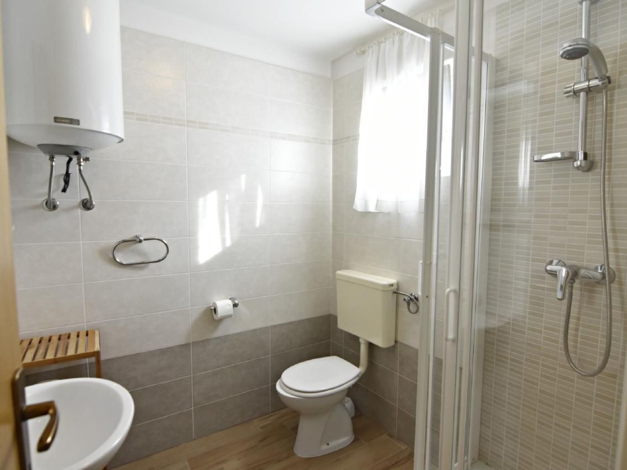 In Zambratija mit Terrasse-Image-tags.info