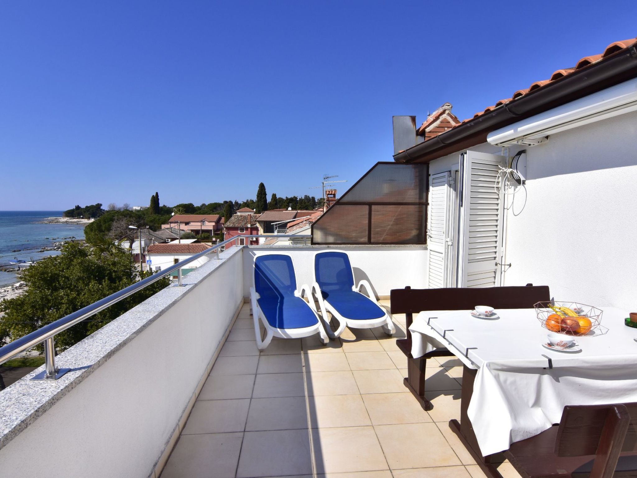Wohnung in Zambratija mit Schöner Terrasse