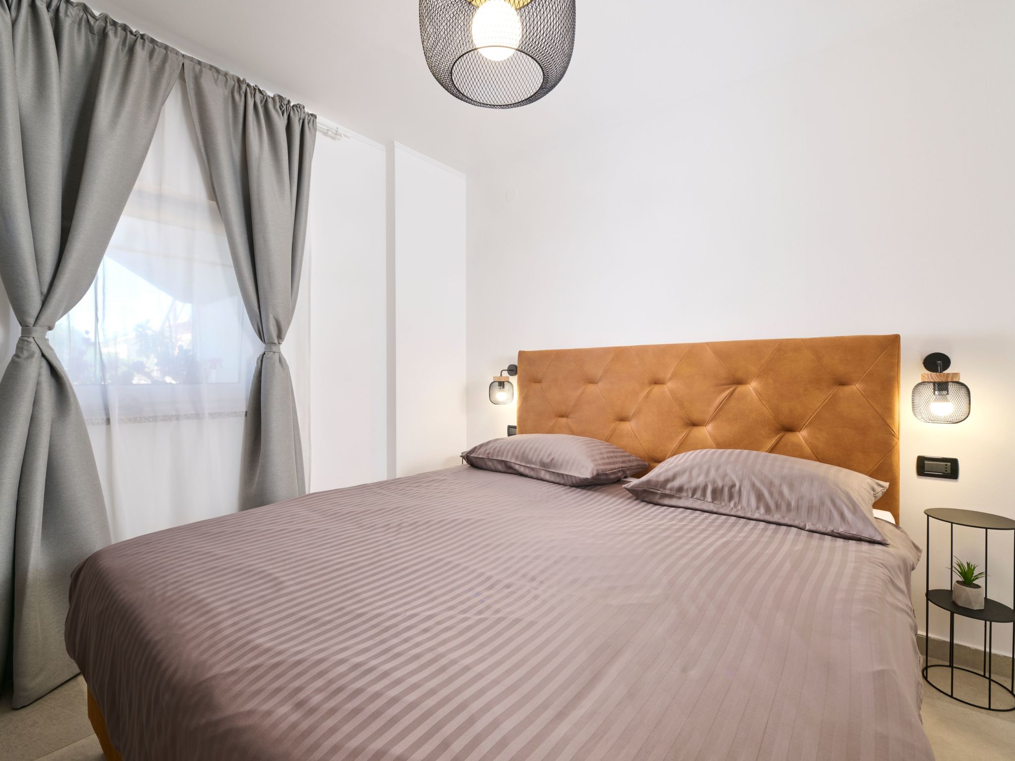 In Zambratija mit eigenem Parkplatz-Inside