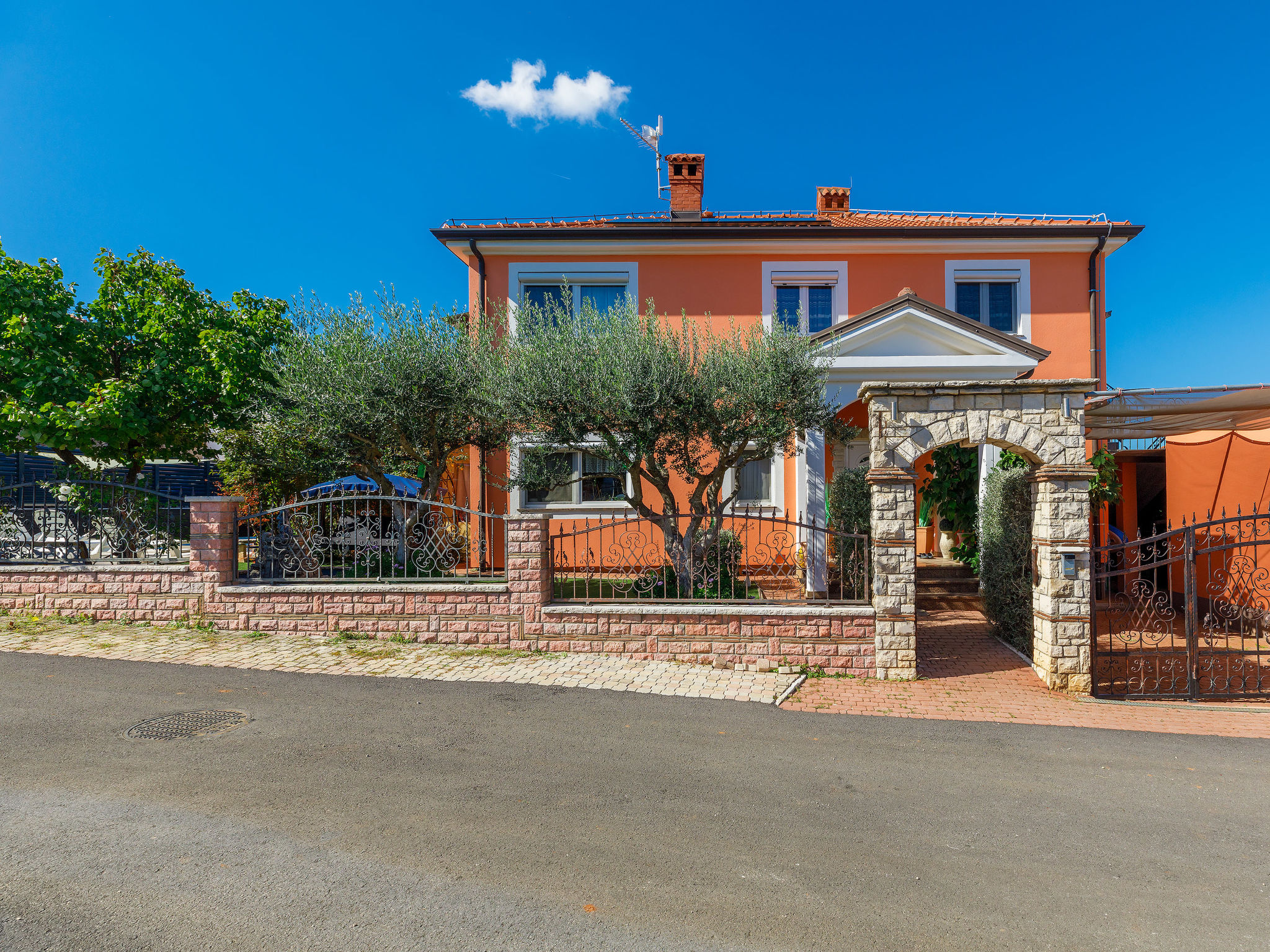 Knusse vakantiewoning voor 4 bij Umag met zwembad en tuin - foto 2