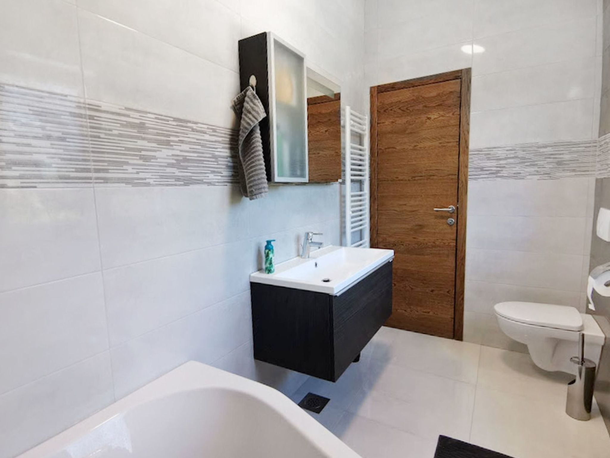 Vila Oliva Štrika-Image-tags.info