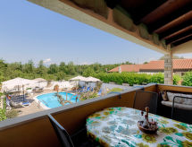 Comfortabel appartement Tiziana met zwembad en tuin nabij Umag - thumbnail 4