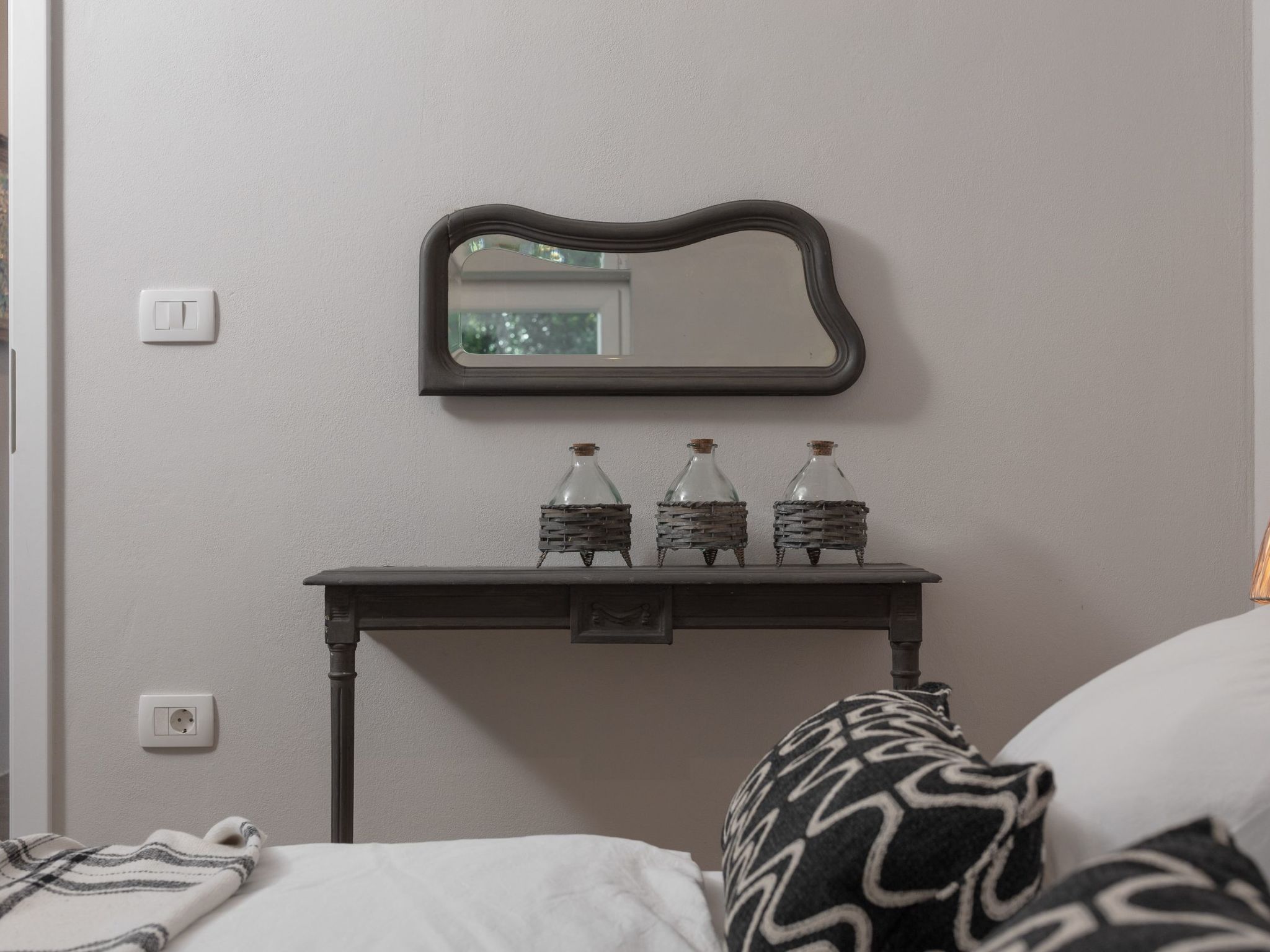 Mit eigenem Pool-Binnen