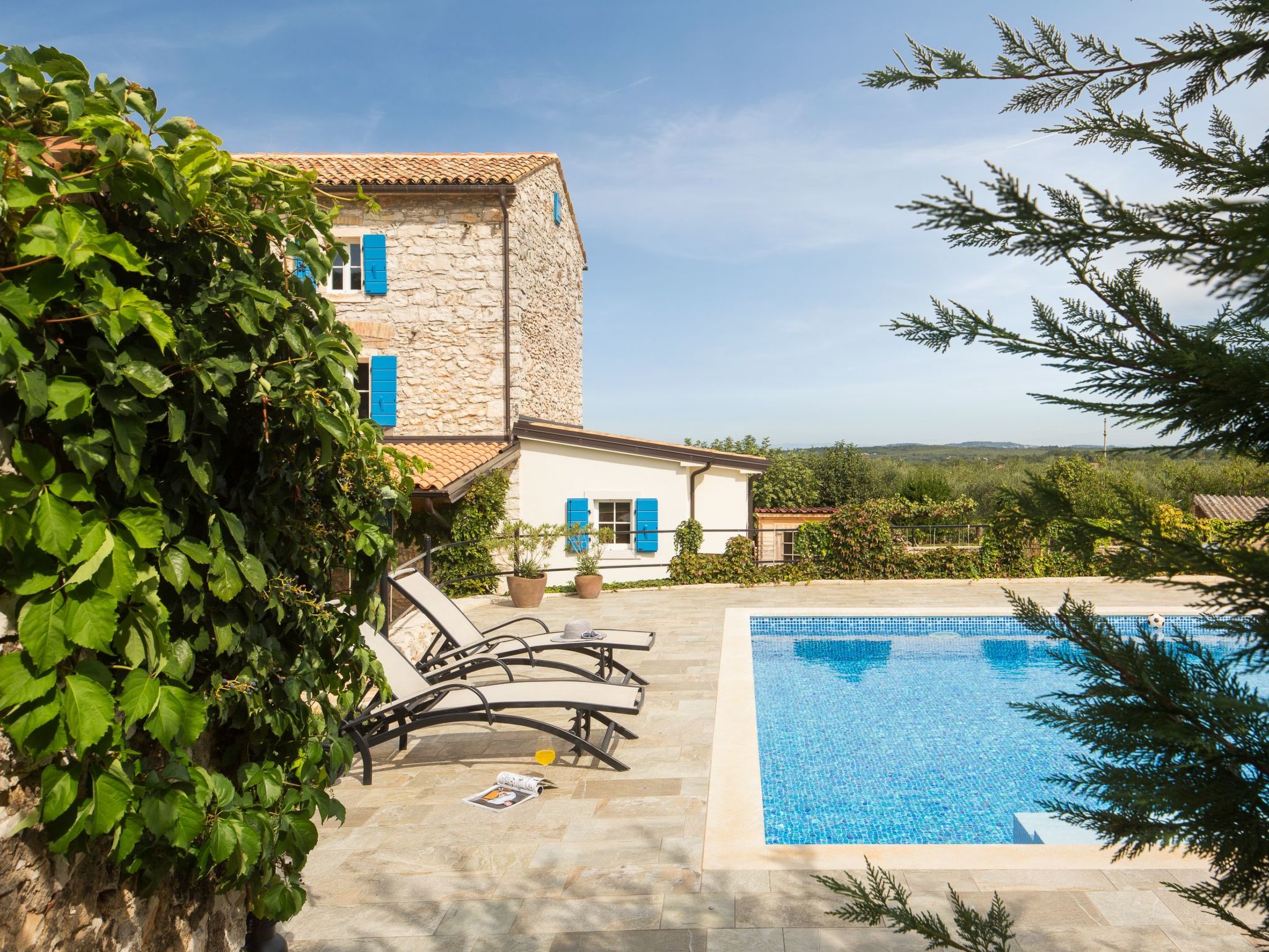 Villa Flavia Traditionelles Steinhaus mit Pool-Binnen