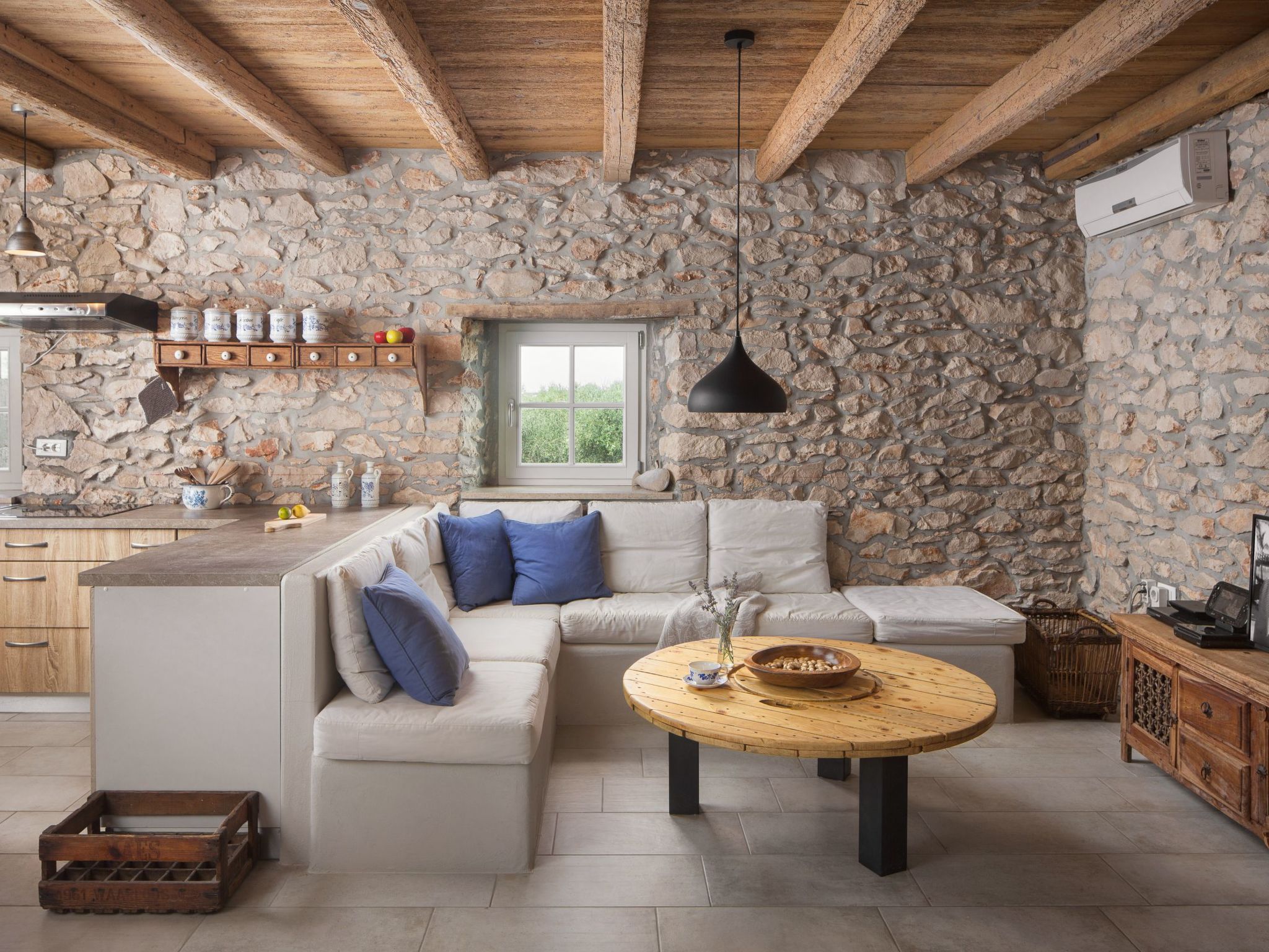 Villa Flavia Traditionelles Steinhaus mit Pool-Binnen