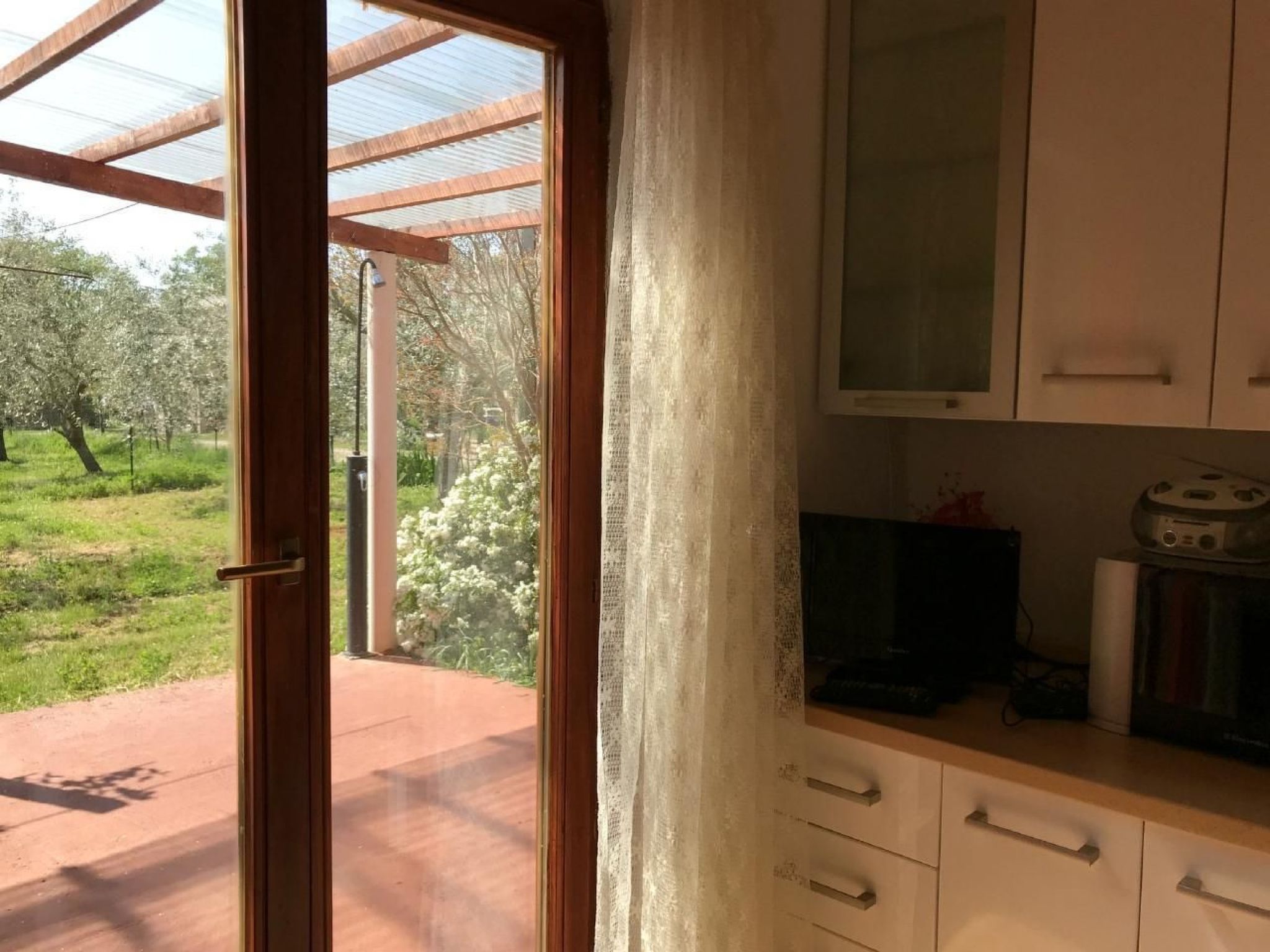 Schöne Wohnung in Babići mit Kleiner Terrasse-Image-tags.info