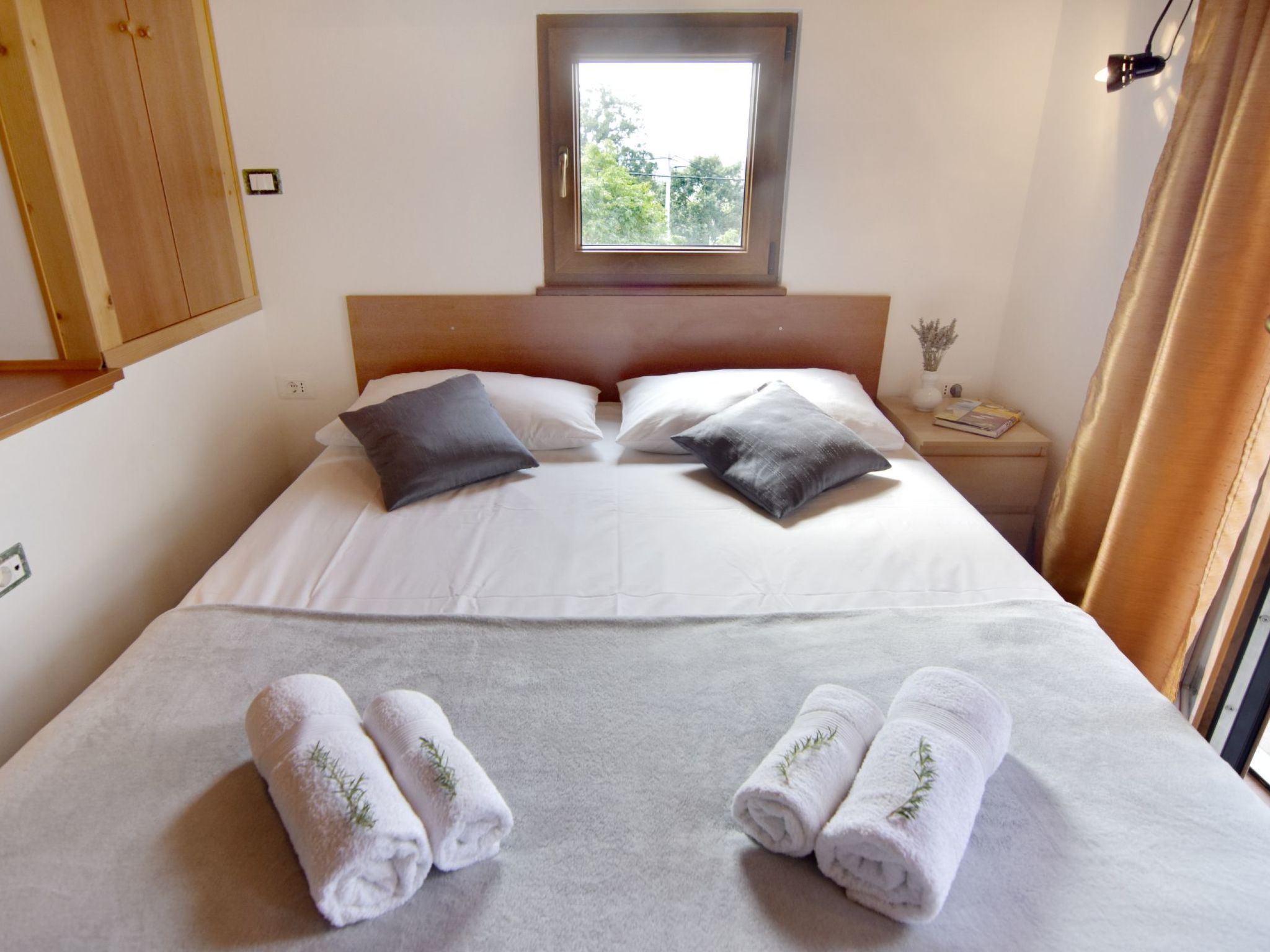 MARINA PICUDO-Image-tags.info