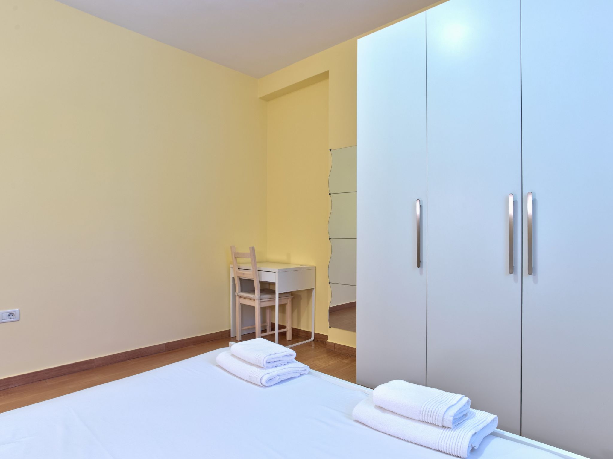 Moderne Ferienwohnung mit Terrasse nah am Strand-Image-tags.info