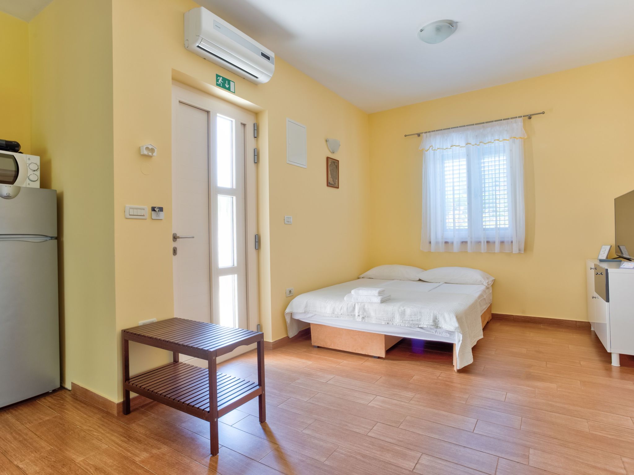 Moderne Ferienwohnung mit Terrasse nah am Strand-Image-tags.info