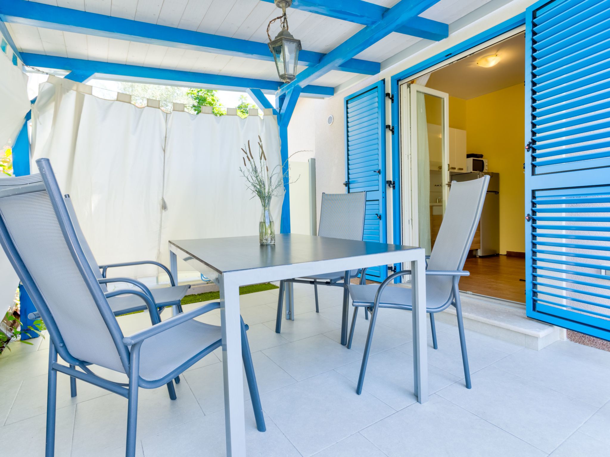 Moderne Ferienwohnung mit Terrasse nah am Strand-Image-tags.info