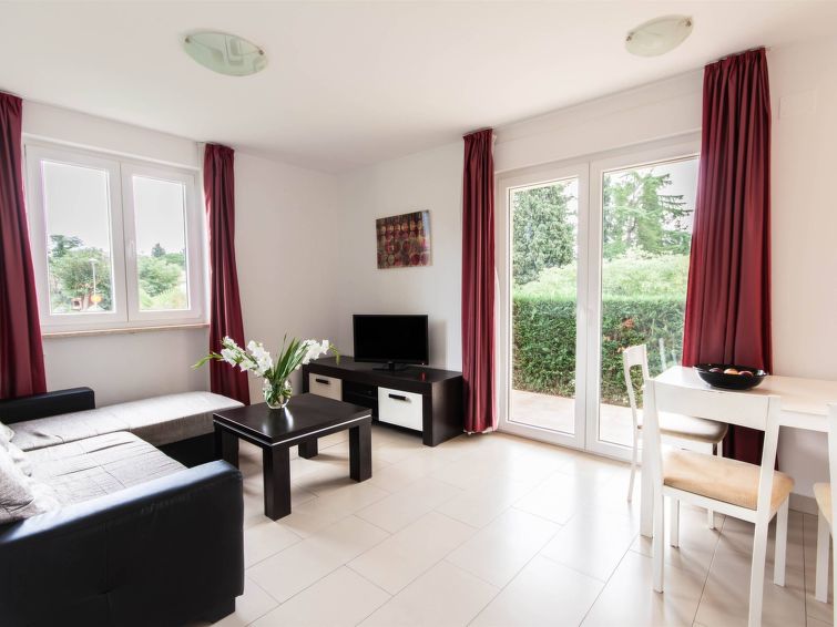 4-persoons appartement in Juricani, Umag op 550m van zee in Umag/Juricani