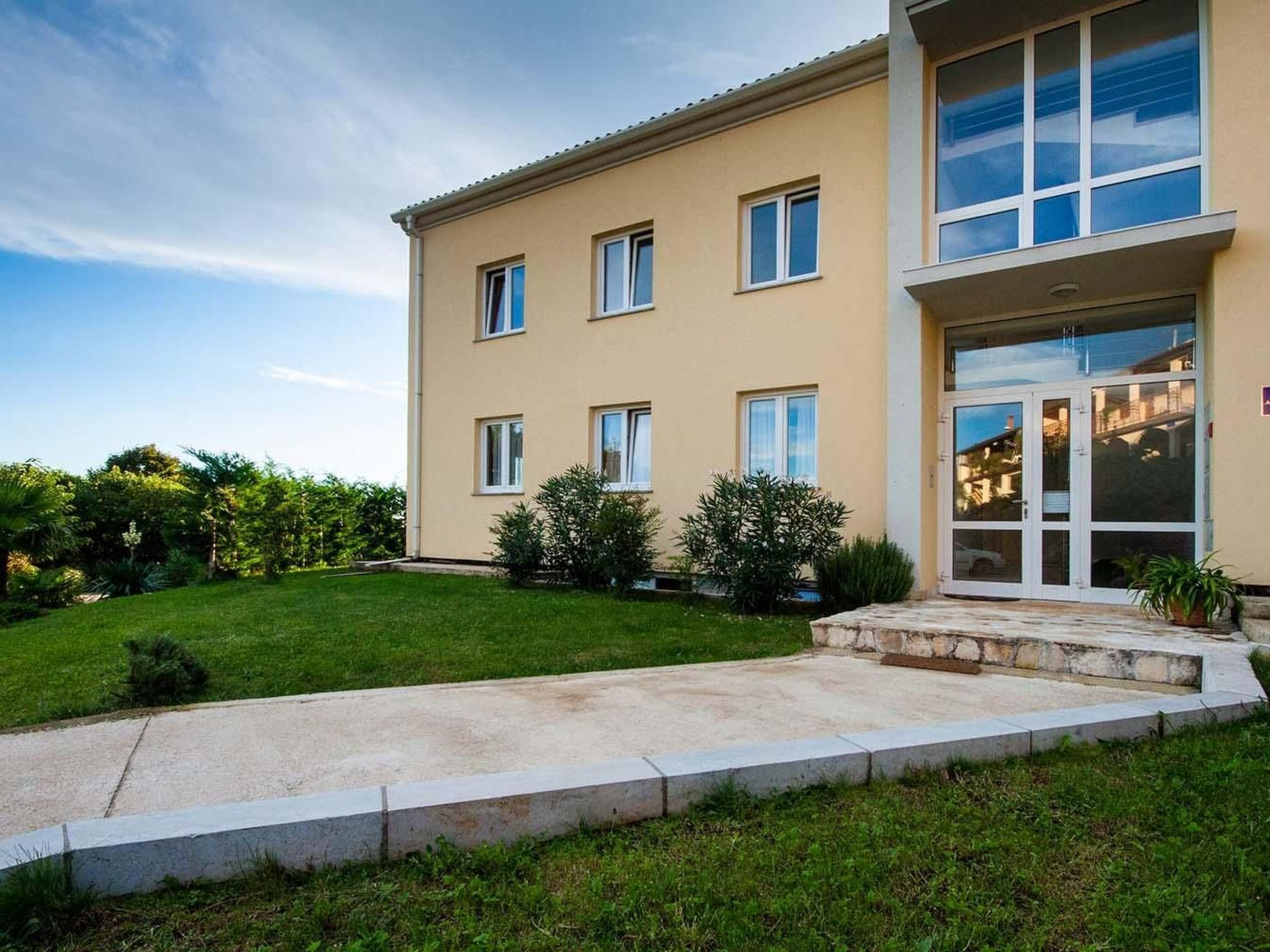 Wohnung mit Terrasse — House (2 of 9)