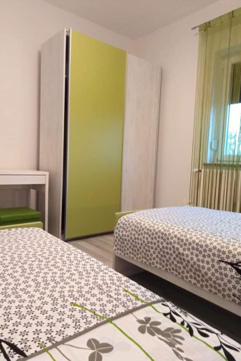 Mit Terrasse, Grill und Garten-Binnen