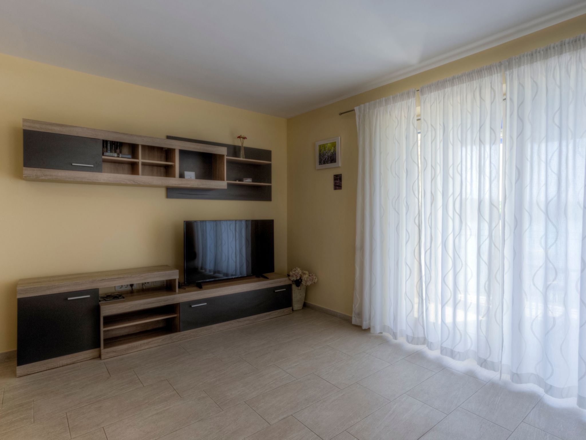 Moderne Ferienwohnung mit schöner Dachterrasse-Image-tags.info