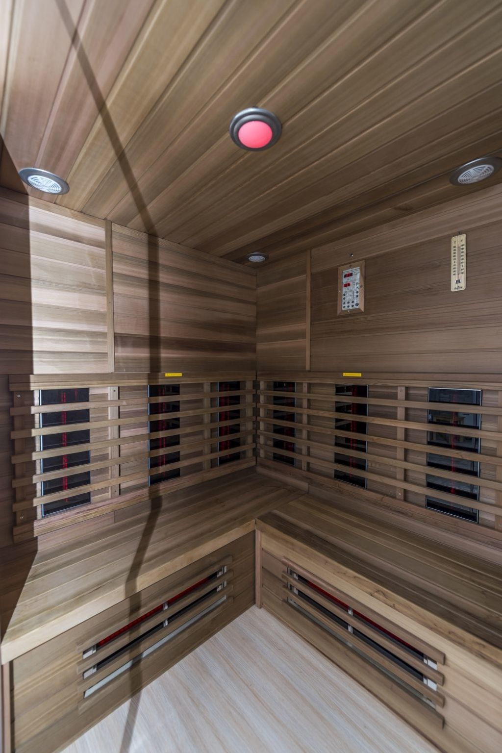 VILLA CON WELLNESS A 1 KM DAL MARE-Inside