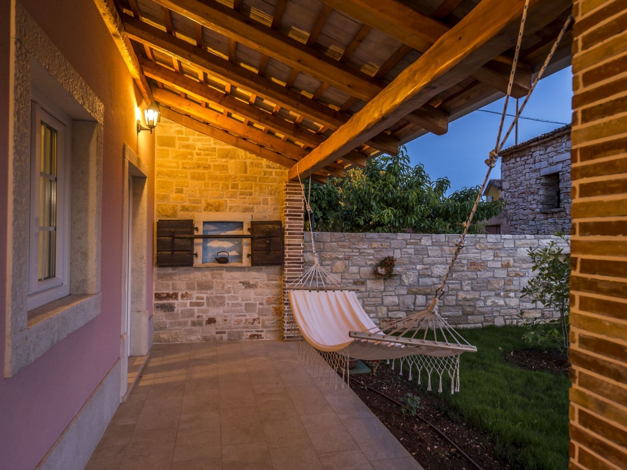 VILLA CON WELLNESS A 1 KM DAL MARE-Inside