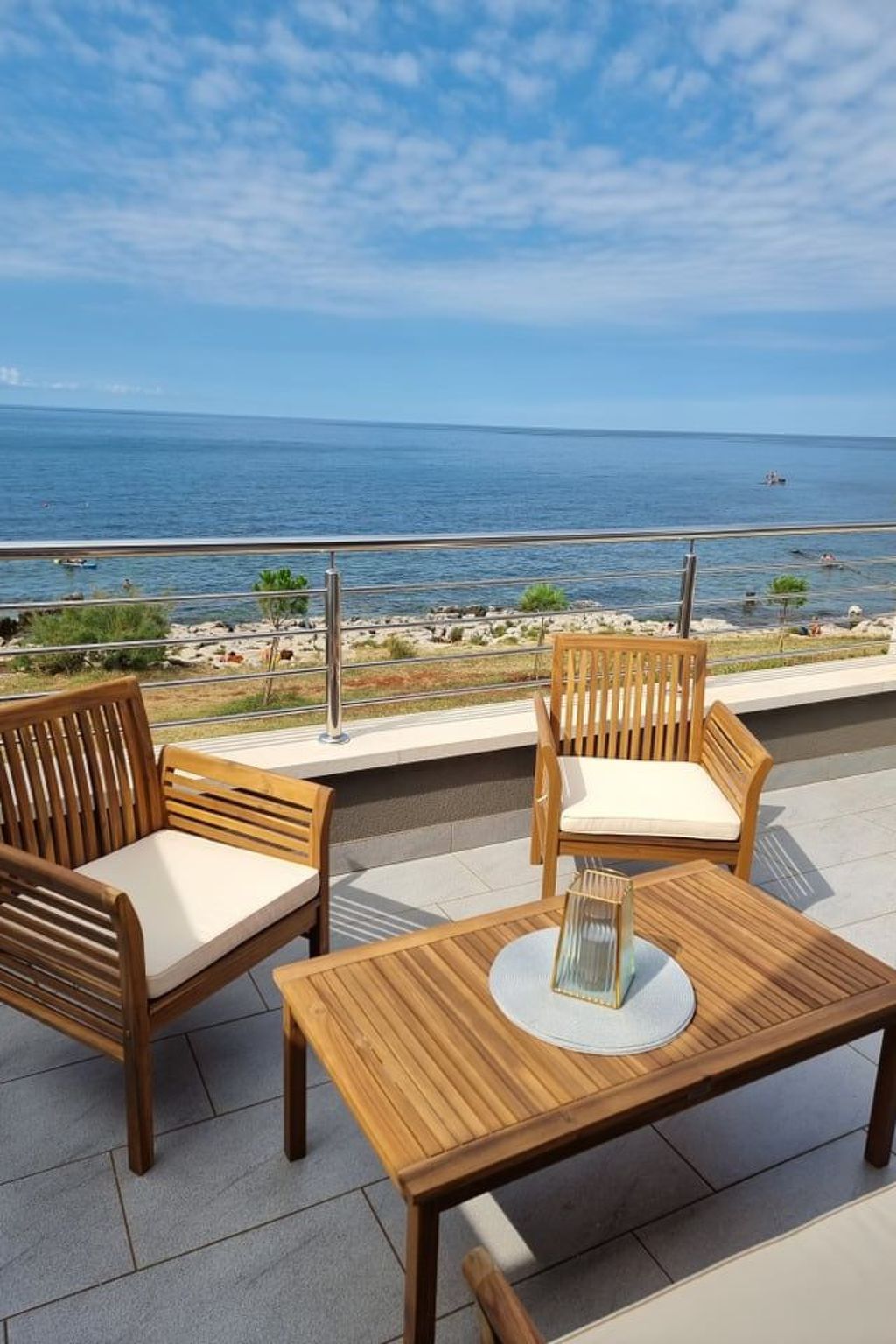 Villa direkt am Meer und Strand mit herrlichem Blick