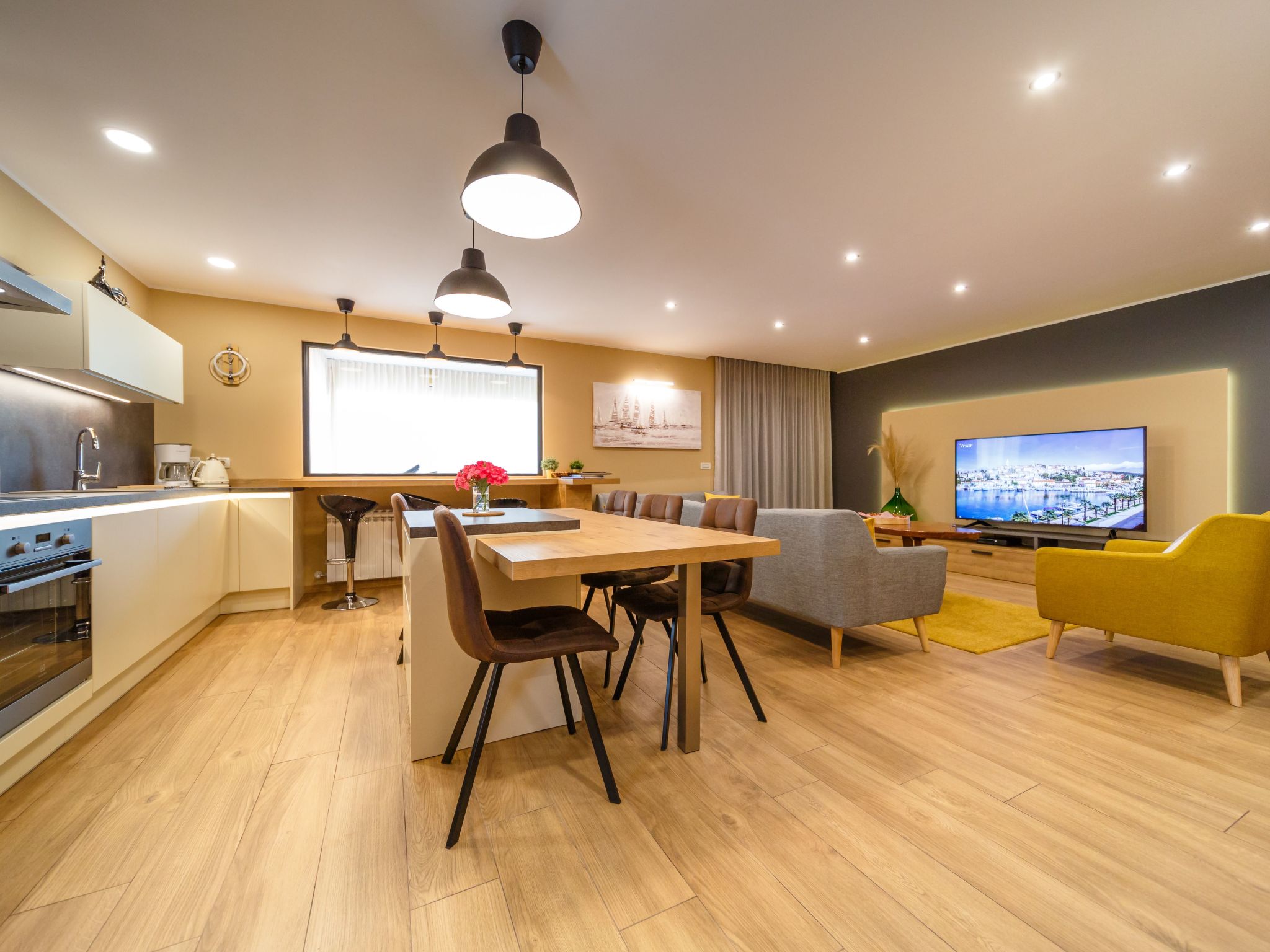 GioEin privater Bereich für 16 Personen, Pool und Sport-Binnen