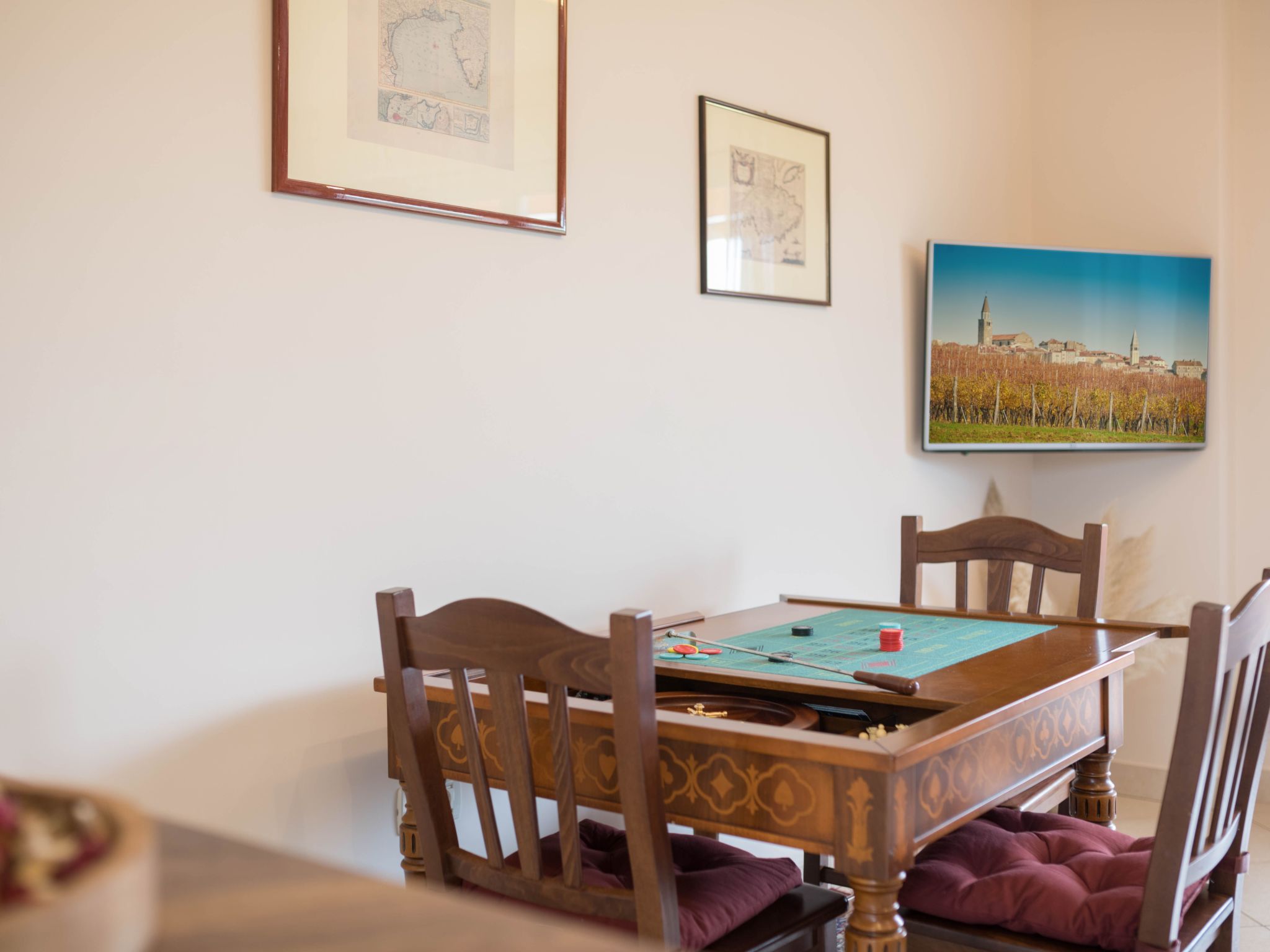 GioEin privater Bereich für 16 Personen, Pool und Sport-Image-tags.info