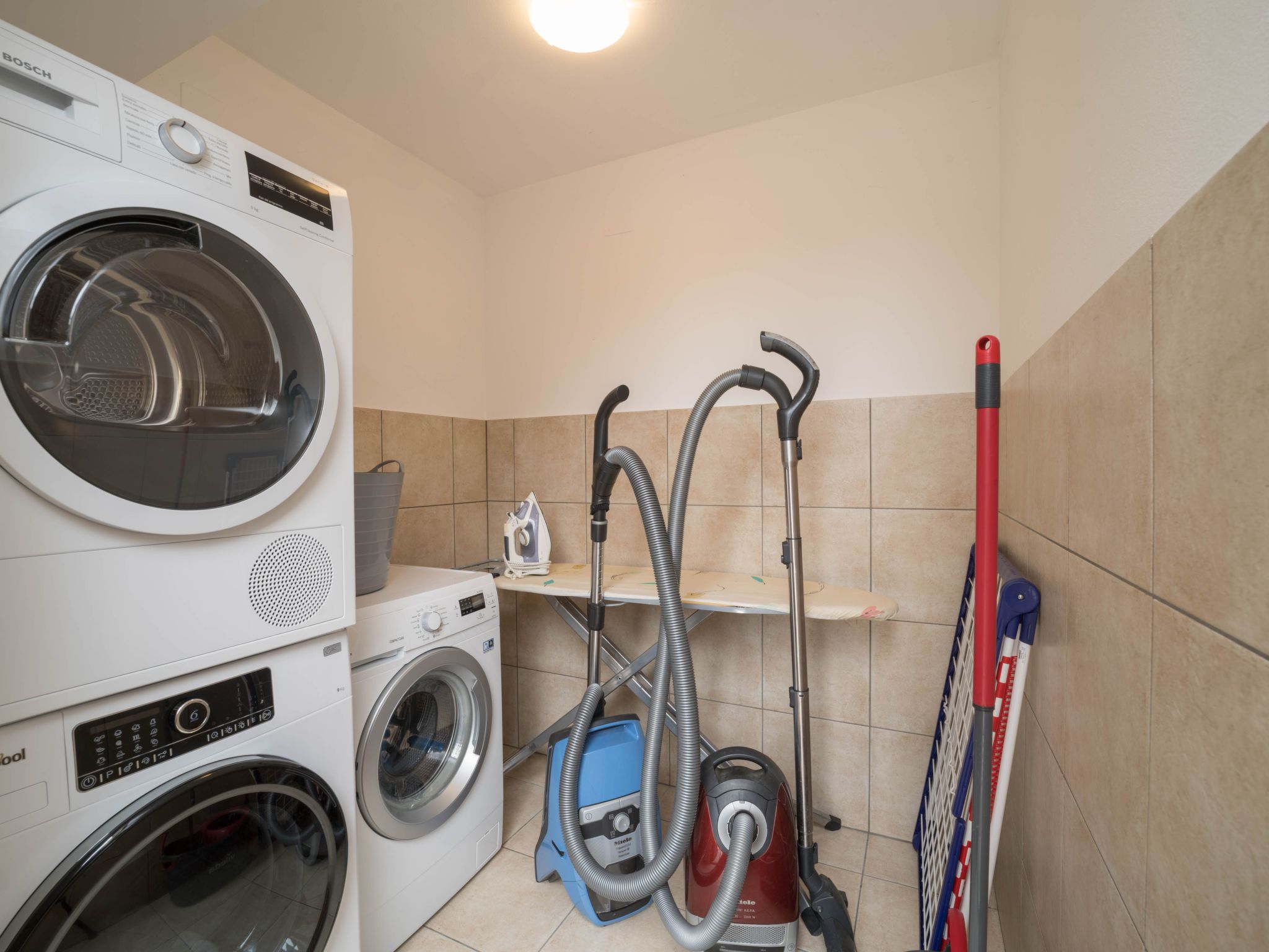 GioEin privater Bereich für 16 Personen, Pool und Sport-Binnen