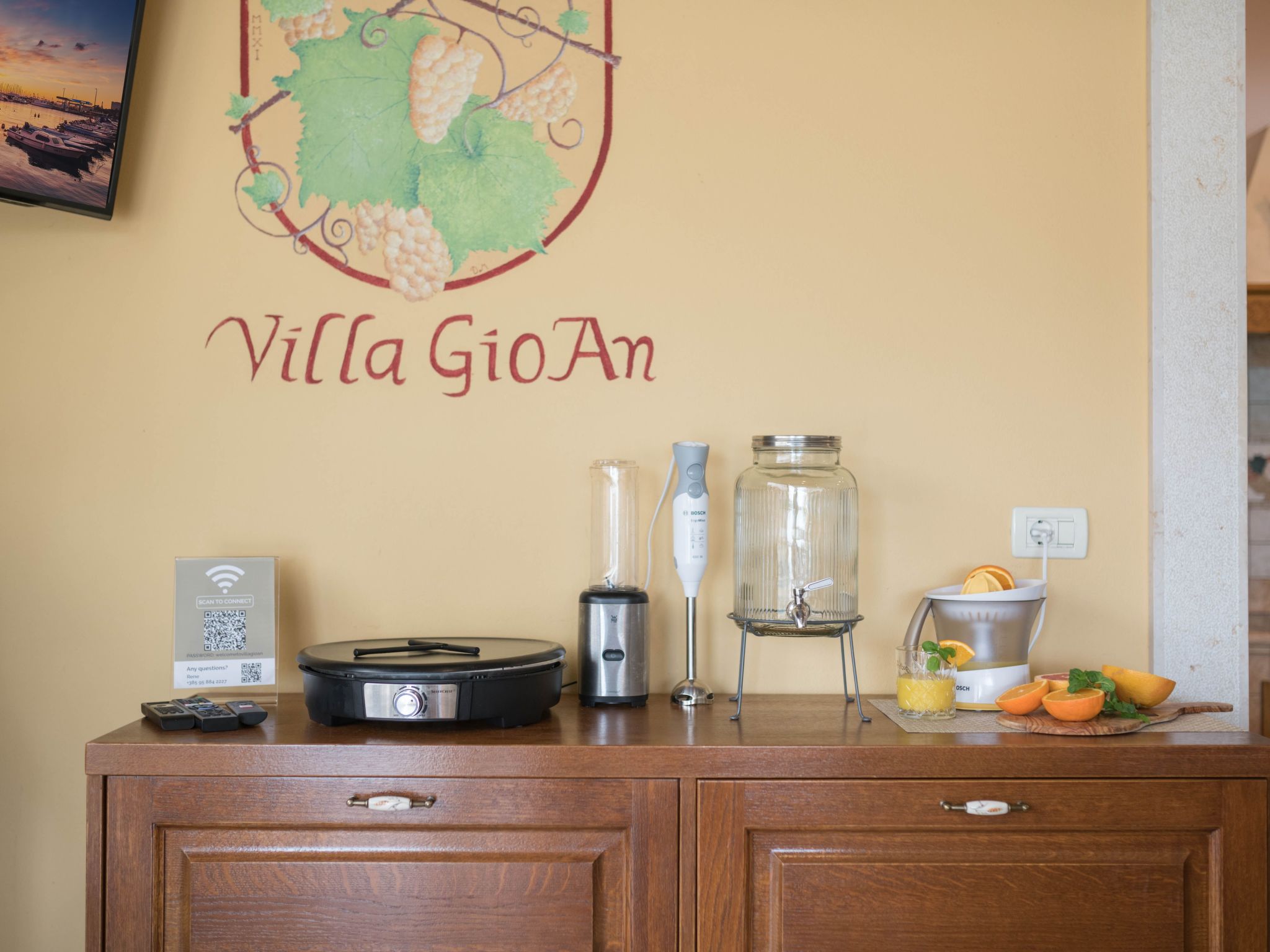 GioEin privater Bereich für 16 Personen, Pool und Sport-Binnen