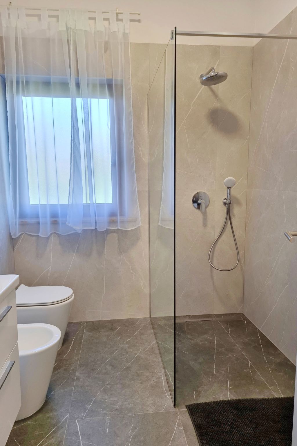 Renovierte Wohnung in Zambratija mit Großem Garten - Image-tags.info