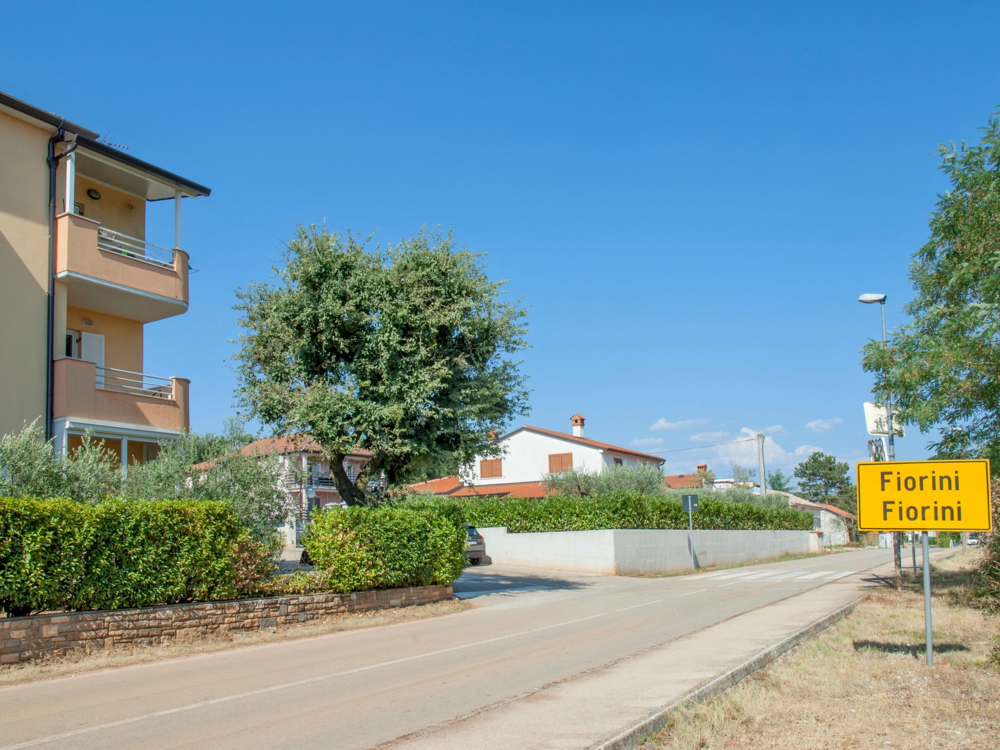 Wohnung in Fiorini mit Eigenem Balkon-Image-tags.info