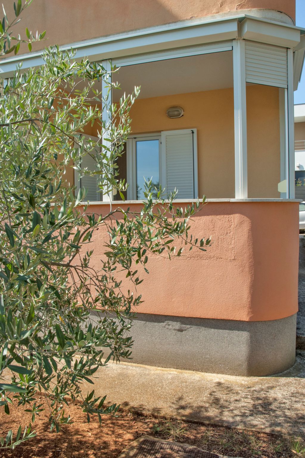 Wohnung in Fiorini mit Eigenem Balkon-Image-tags.info