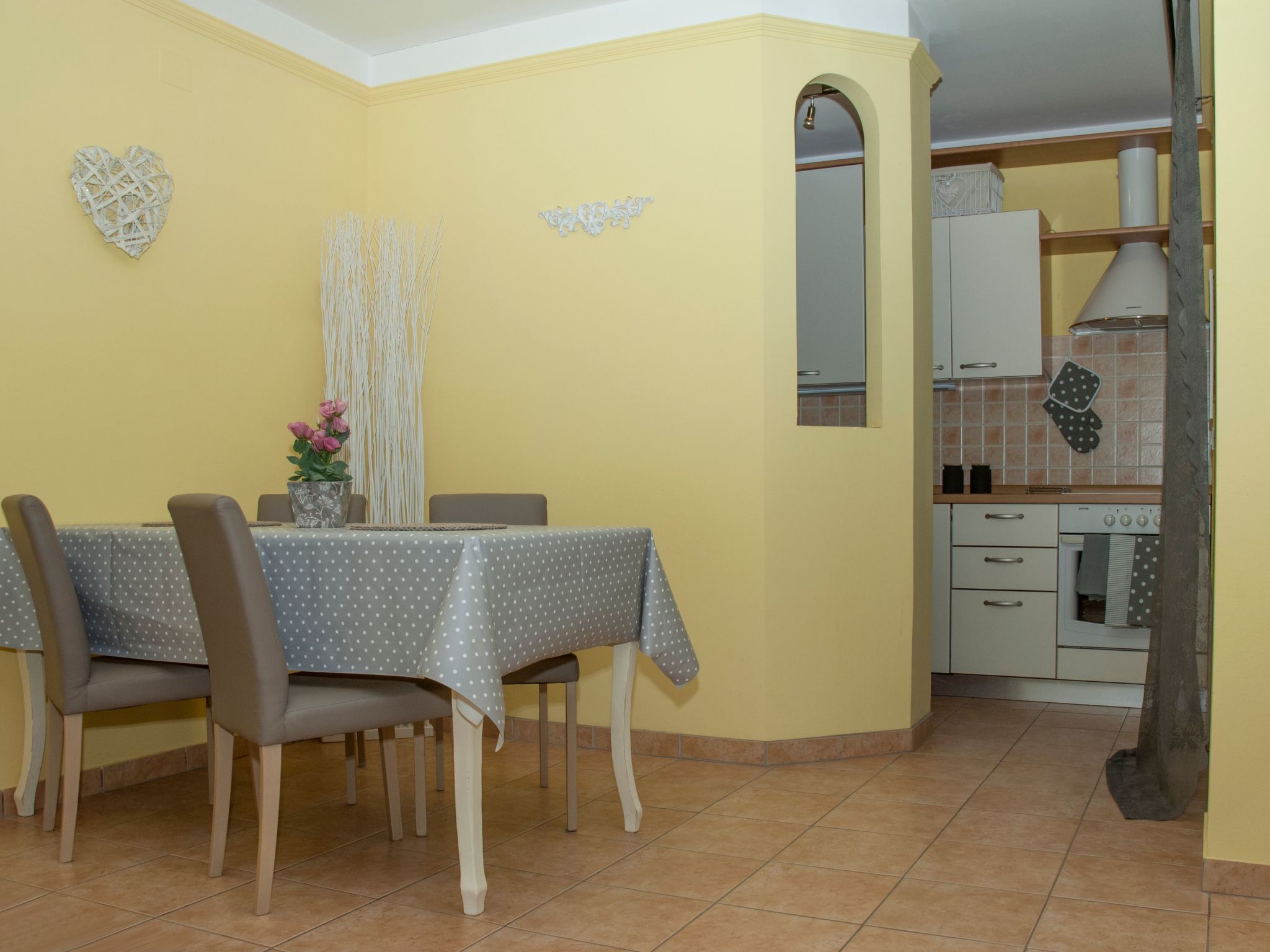 Wohnung in Fiorini mit Eigenem Balkon-Image-tags.info